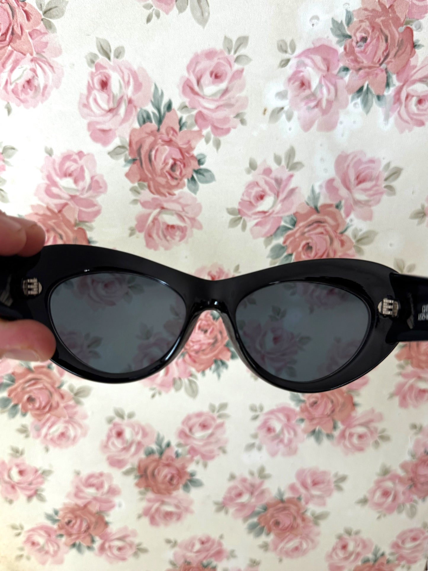 Gianni Versace Occhiali da Sole Vintage Anni ‘90 con Dettaglio Stella Marina