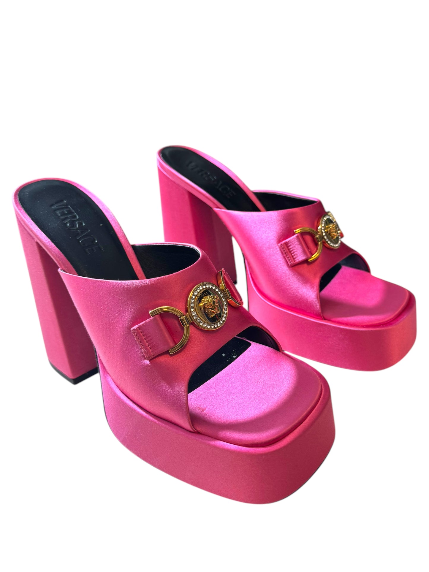 Versace Mules Donna Fucsia in Satin con Logo Medusa – Tacco Alto – Made in Italy