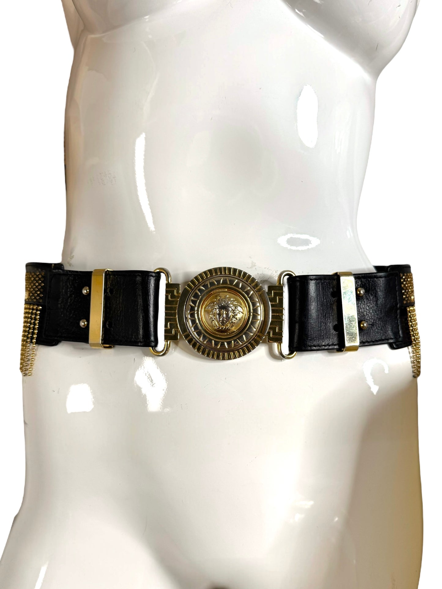 Gianni Versace Cintura Vintage Anni ‘90 in Pelle con Medusa e Frange Dorate