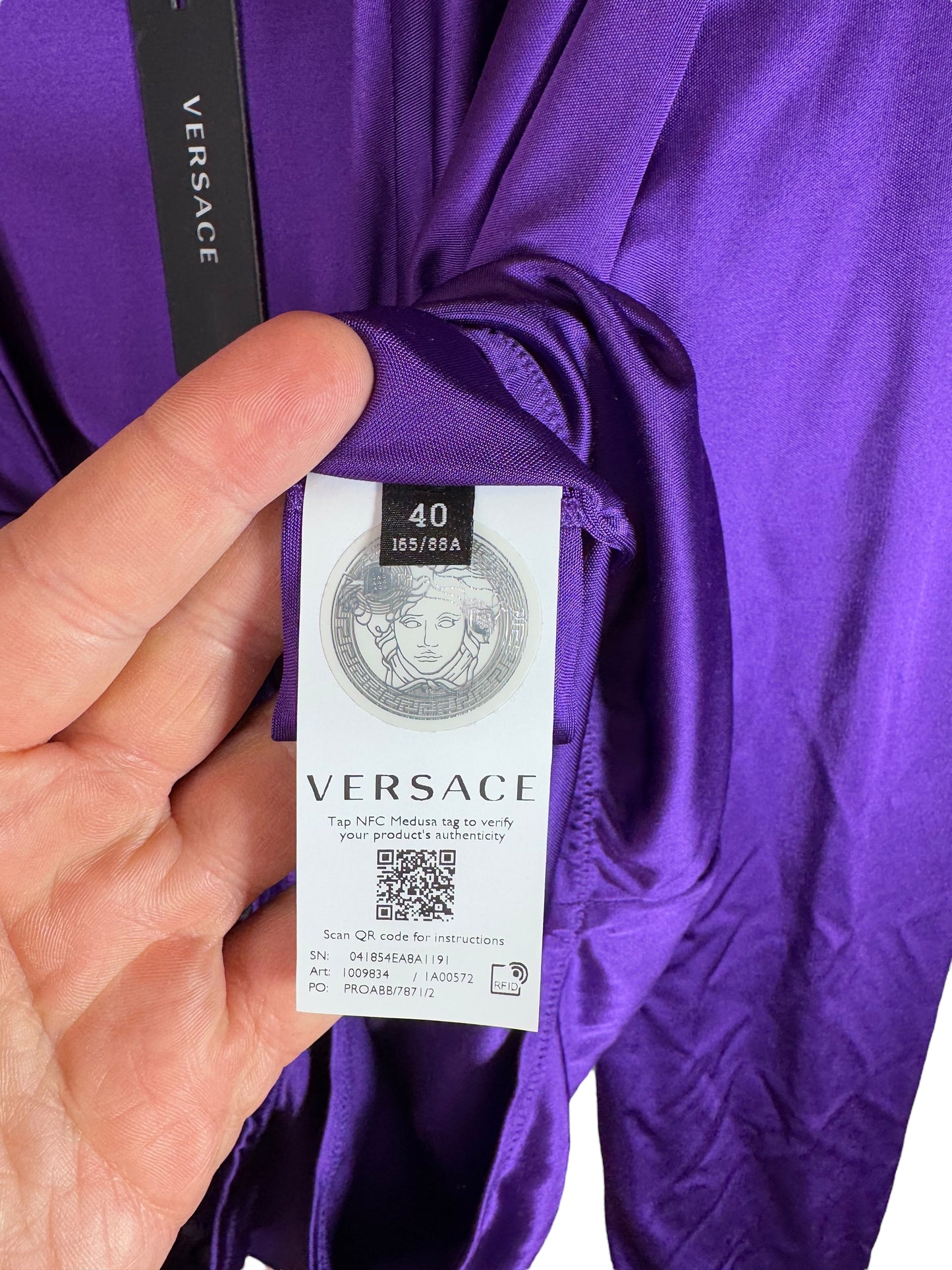 Versace Body Lilla con Cappuccio e Scollo Profondo Drappeggiato - Taglia 40
