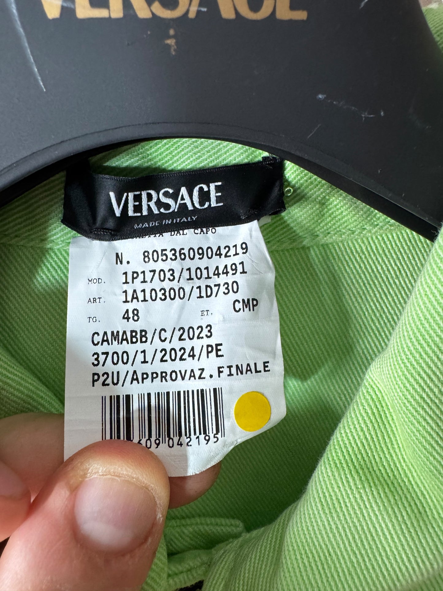 Camicia Giacca Versace in denim verde lime con dettagli metallici