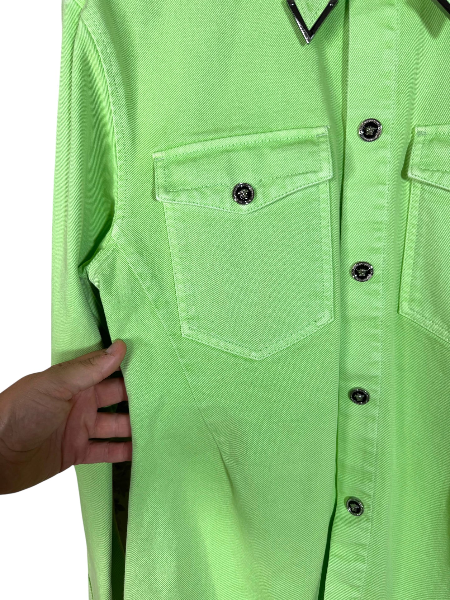 Camicia Giacca Versace in denim verde lime con dettagli metallici