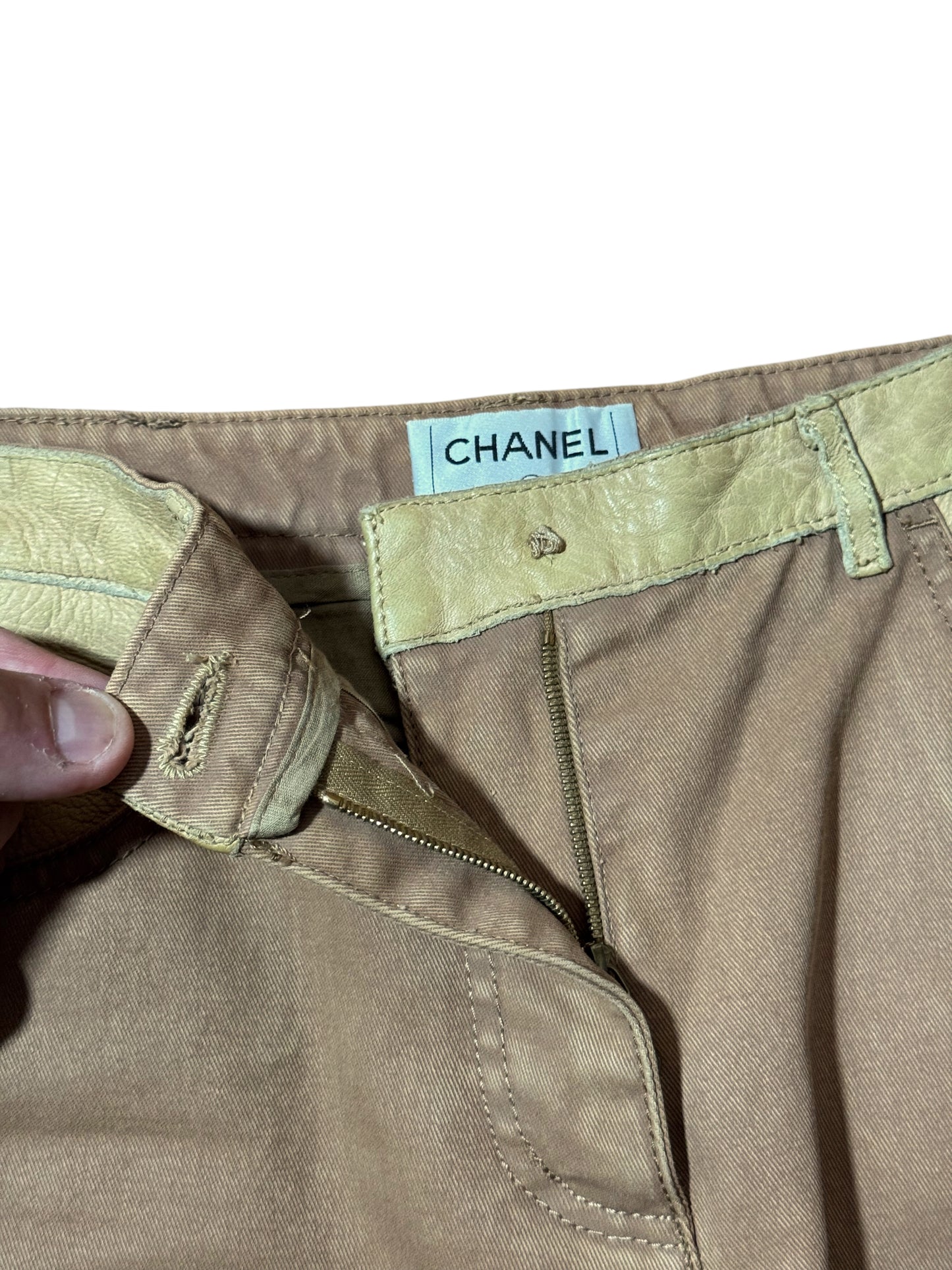 Chanel Pantaloni Donna Flare Cotone Beige con Inserti Ecopelle – FR 36 (IT 40)