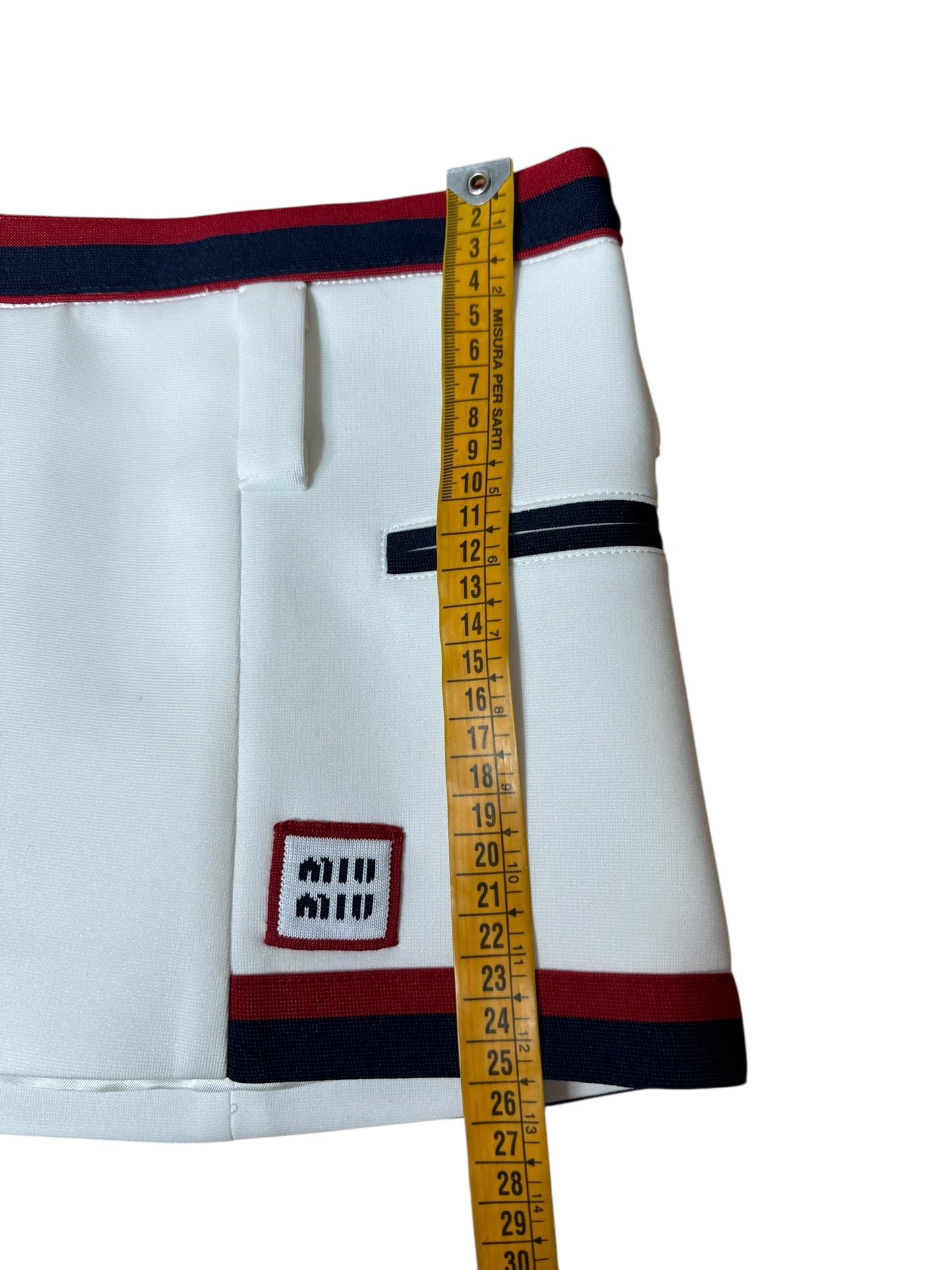 Miu Miu mini gonna a pieghe (XS)