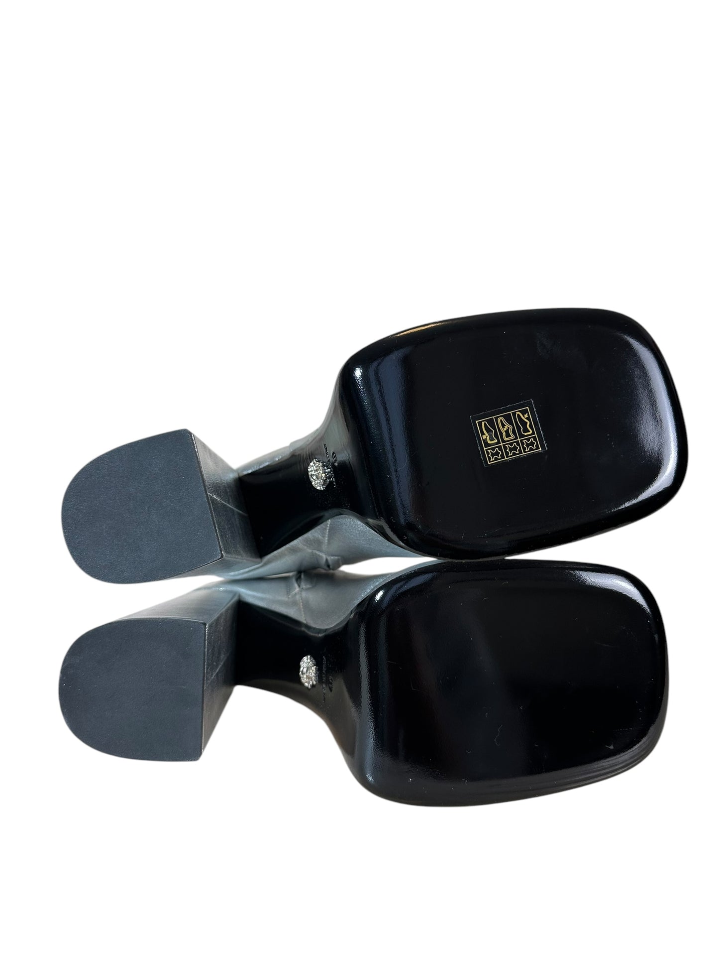 Versace stivaletto in pelle argentata (40)