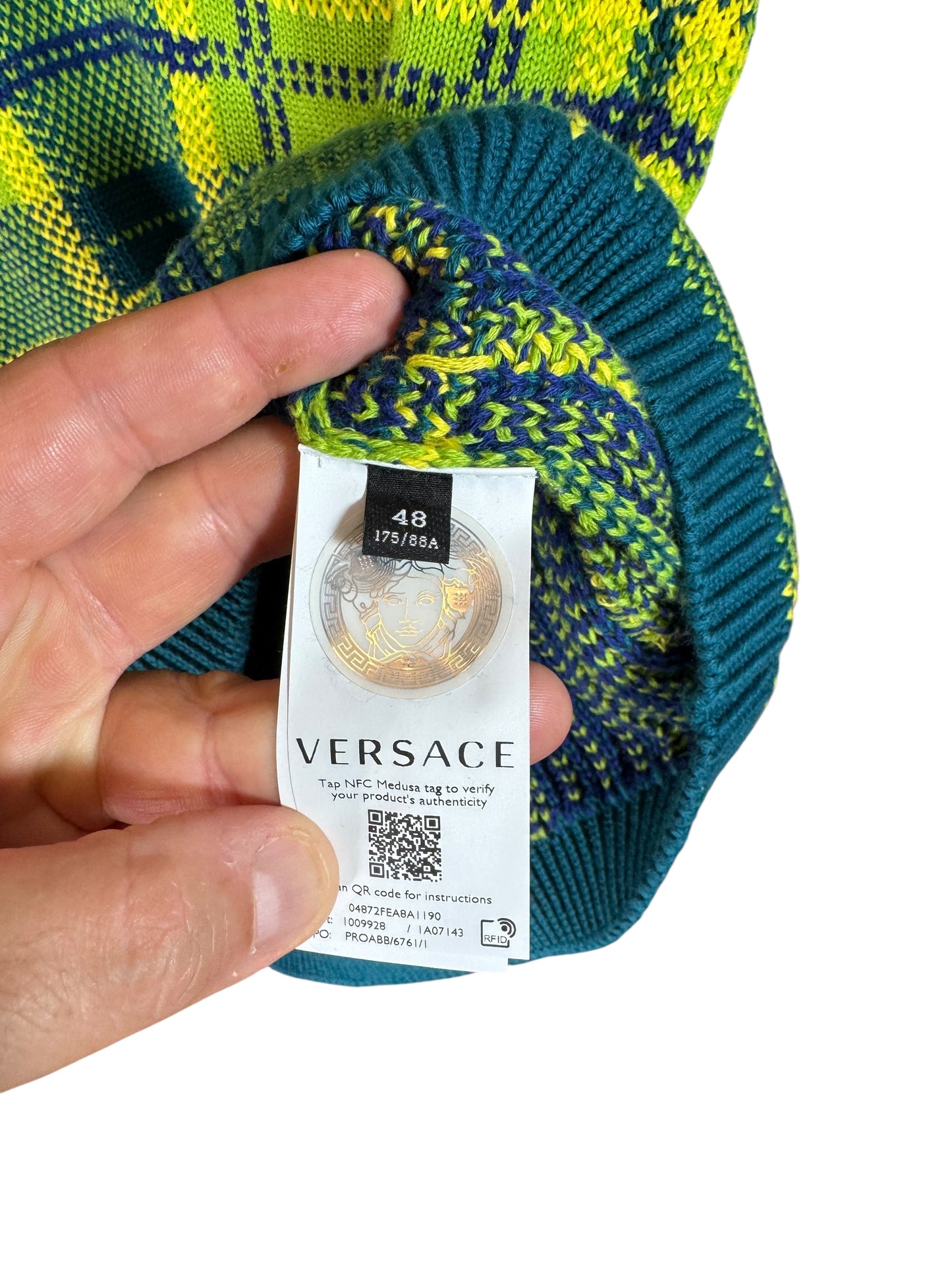Versace gilet uomo check verde/blu con logo ricamato sul retro – Made in Italy.