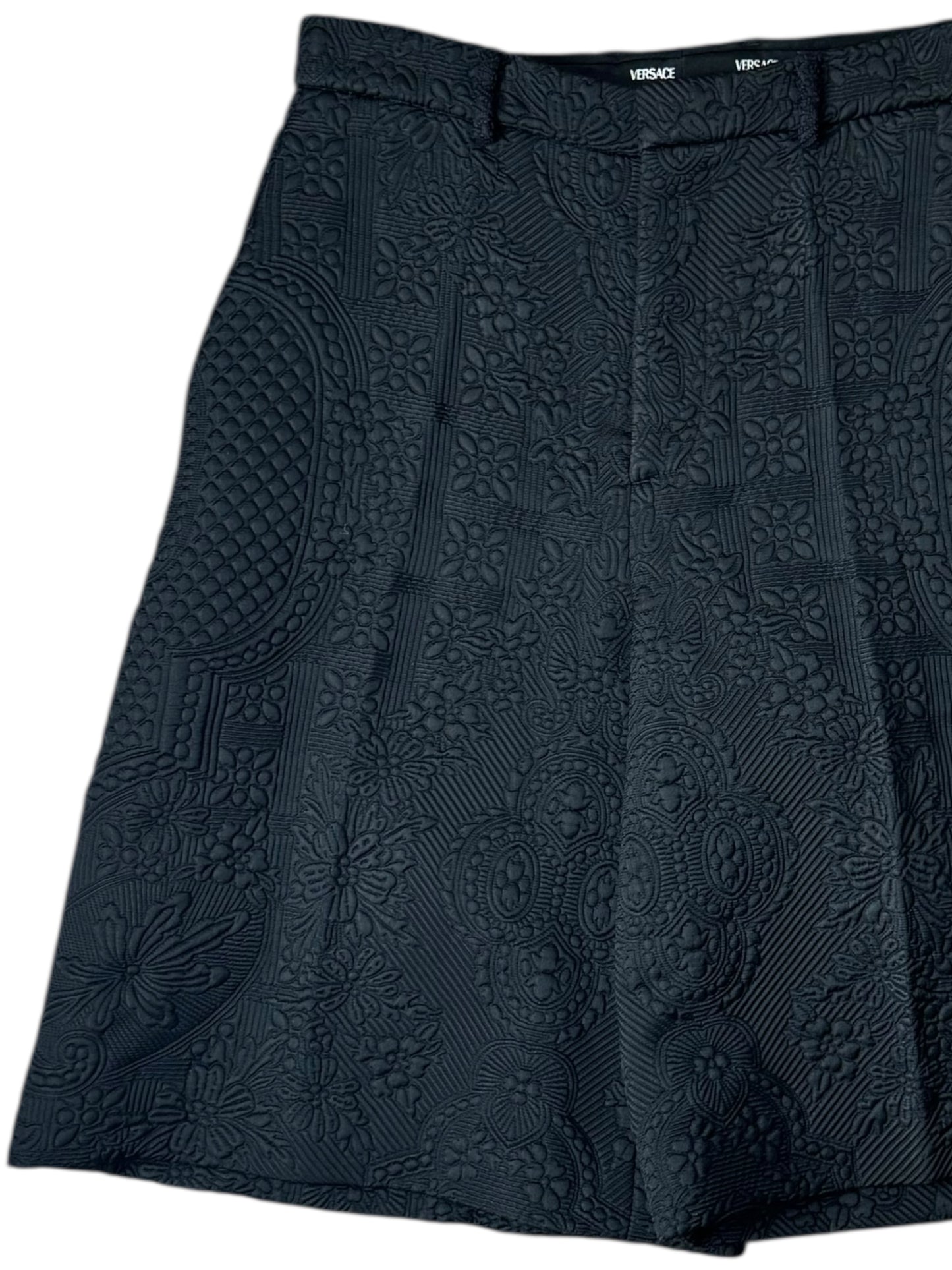 Versace bermuda uomo jacquard nero con motivo floreale – Made in Italy.