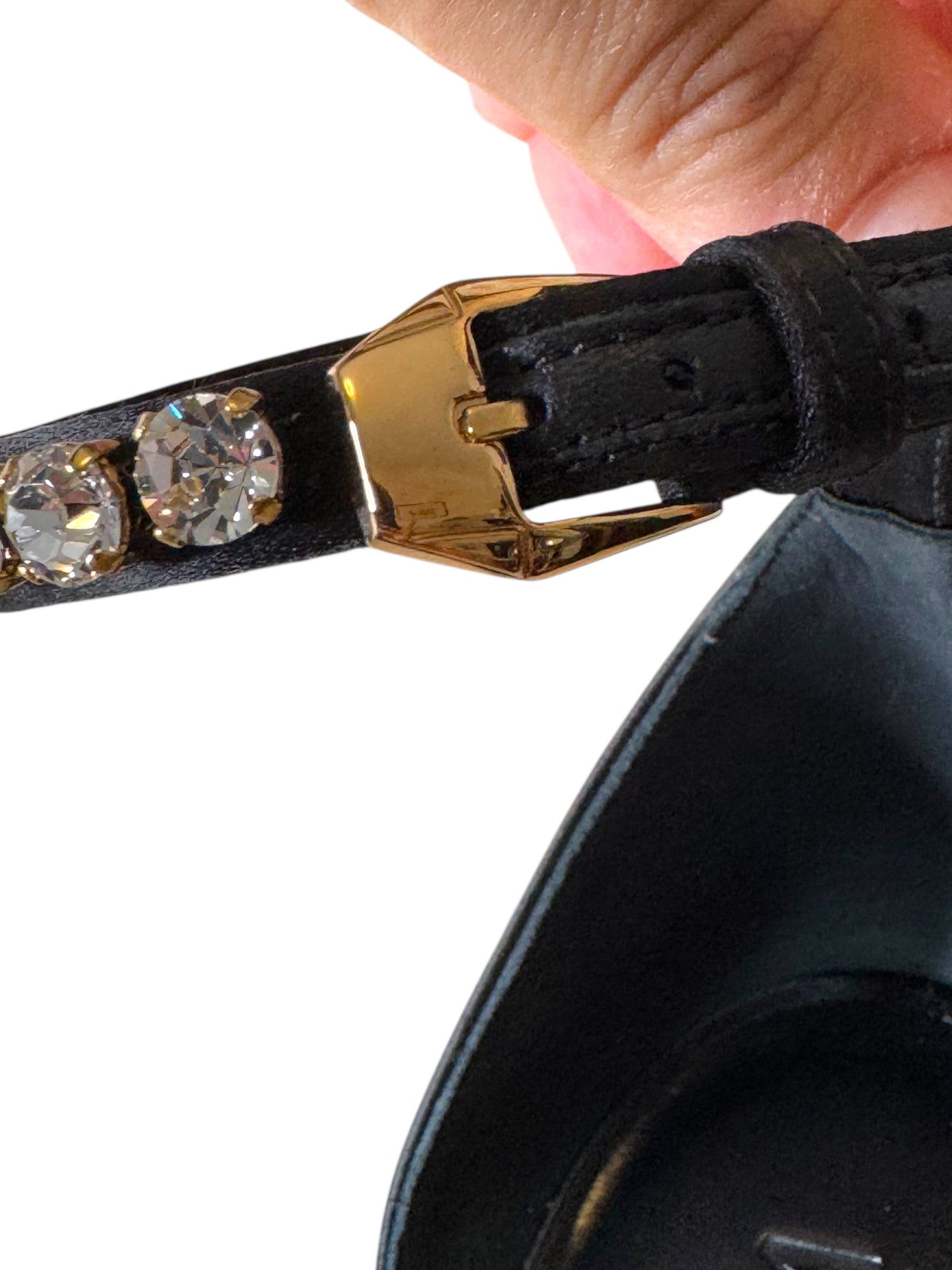 Versace Décolleté in Raso Nero con Plateau, Tacco Largo e Cinturino Gioiello – Taglia 40