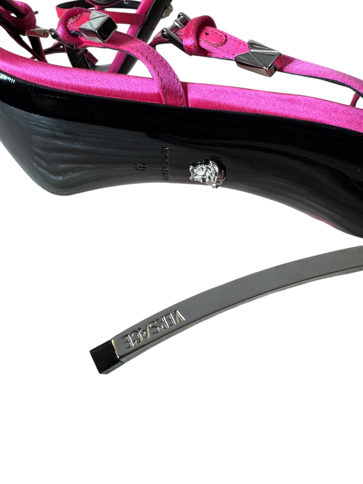 Sandali donna Versace satinati fucsia con tacco a spillo in metallo – Taglia 40