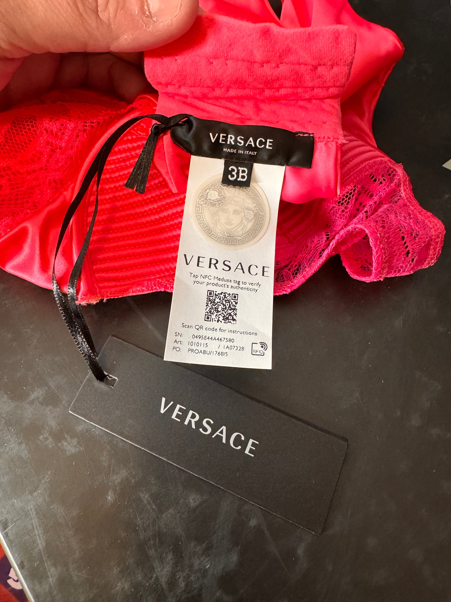 Reggiseno Versace fucsia in raso e pizzo Made in Italy - 3B — foto 9