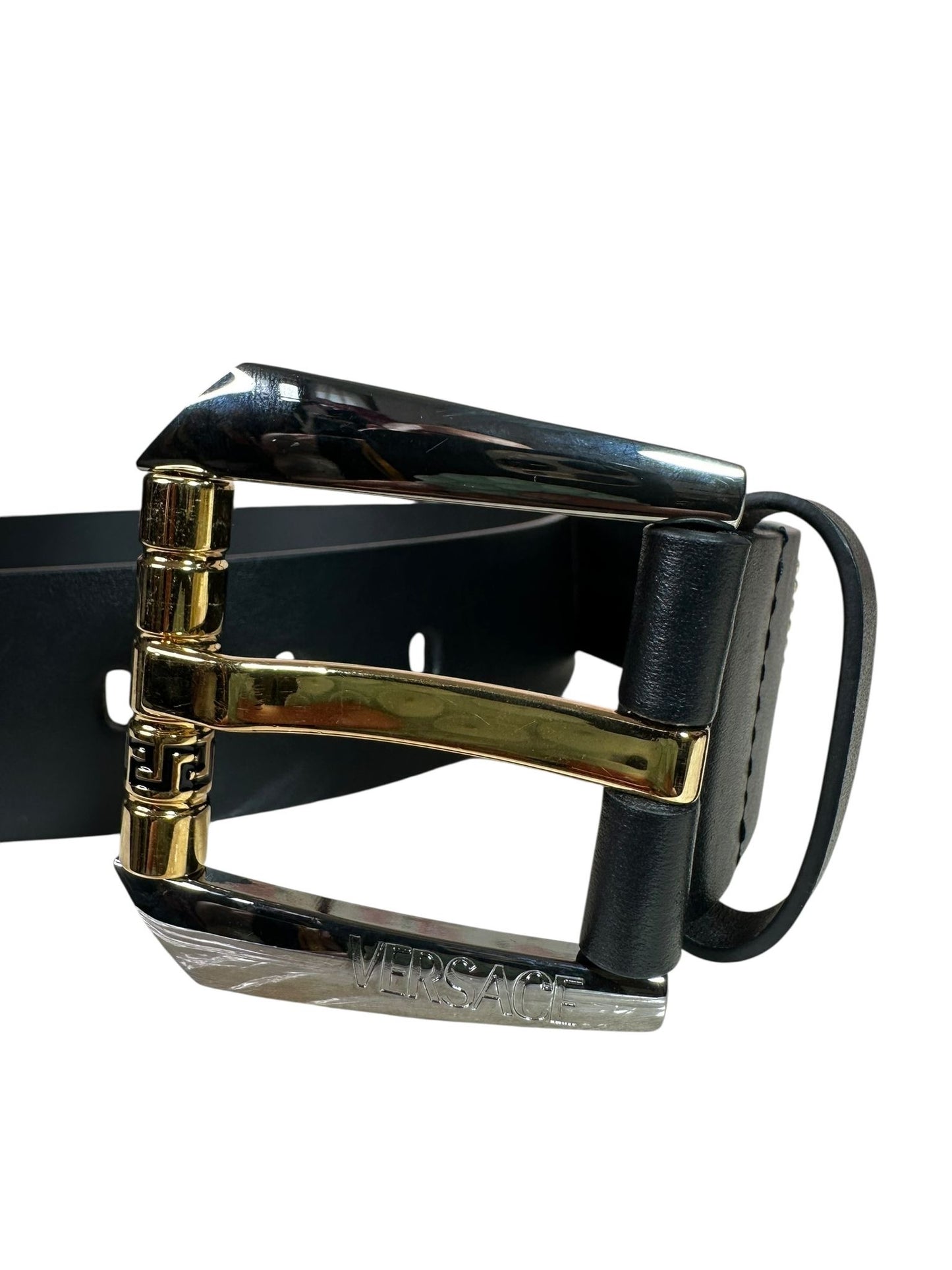 Cintura Versace in pelle con borchie dorate