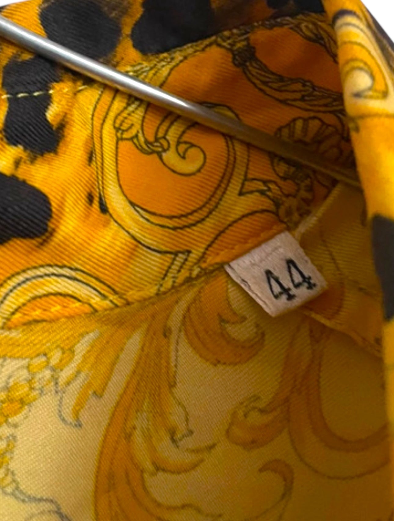 Camicia donna vintage Istante di Gianni Versace – Stampa barocca animalier