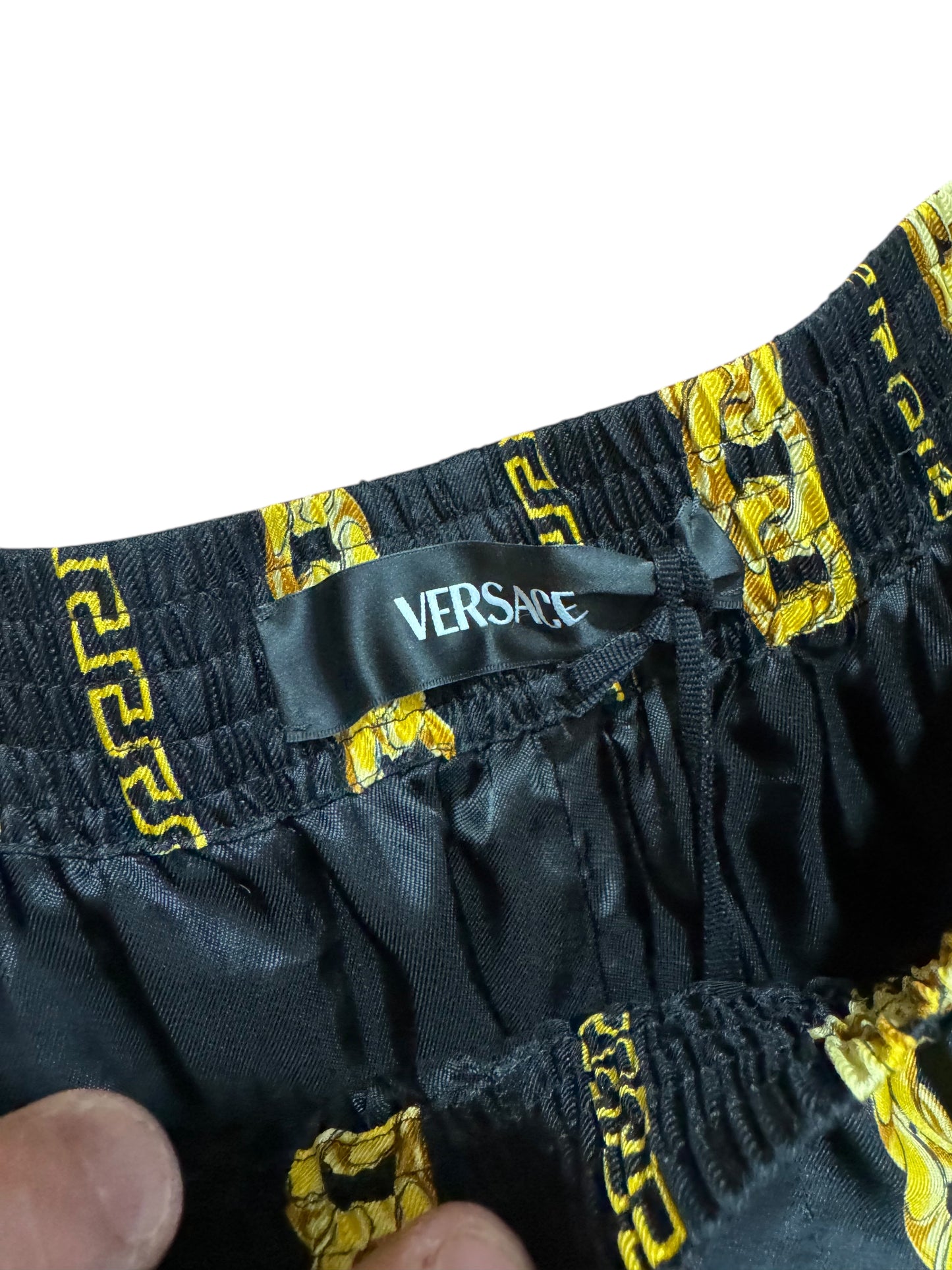 Pantaloncini Gianni Versace in seta con stampa barocca e motivo catena - Taglia 52
