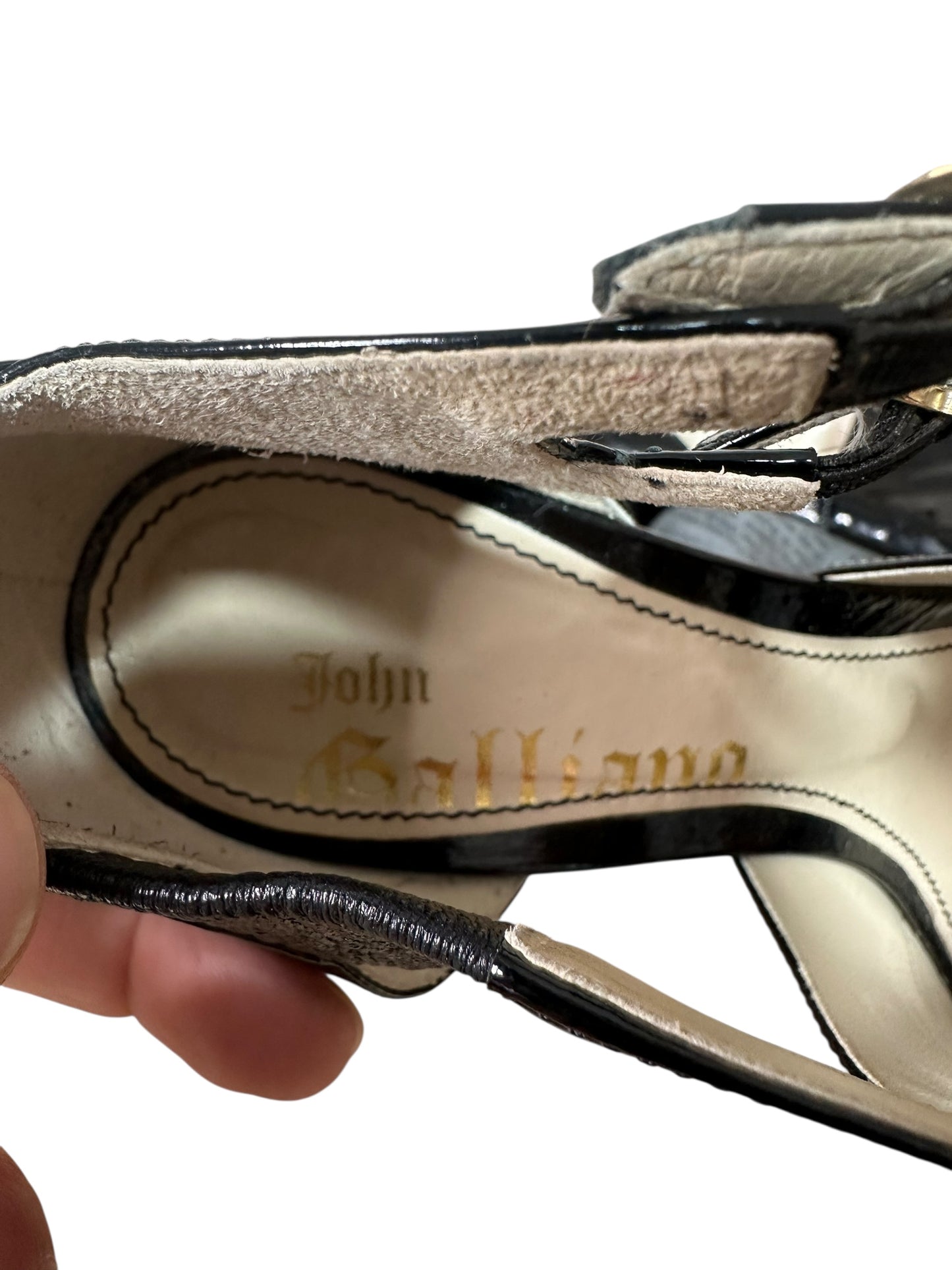 John Galliano decolletè in vernice (38)