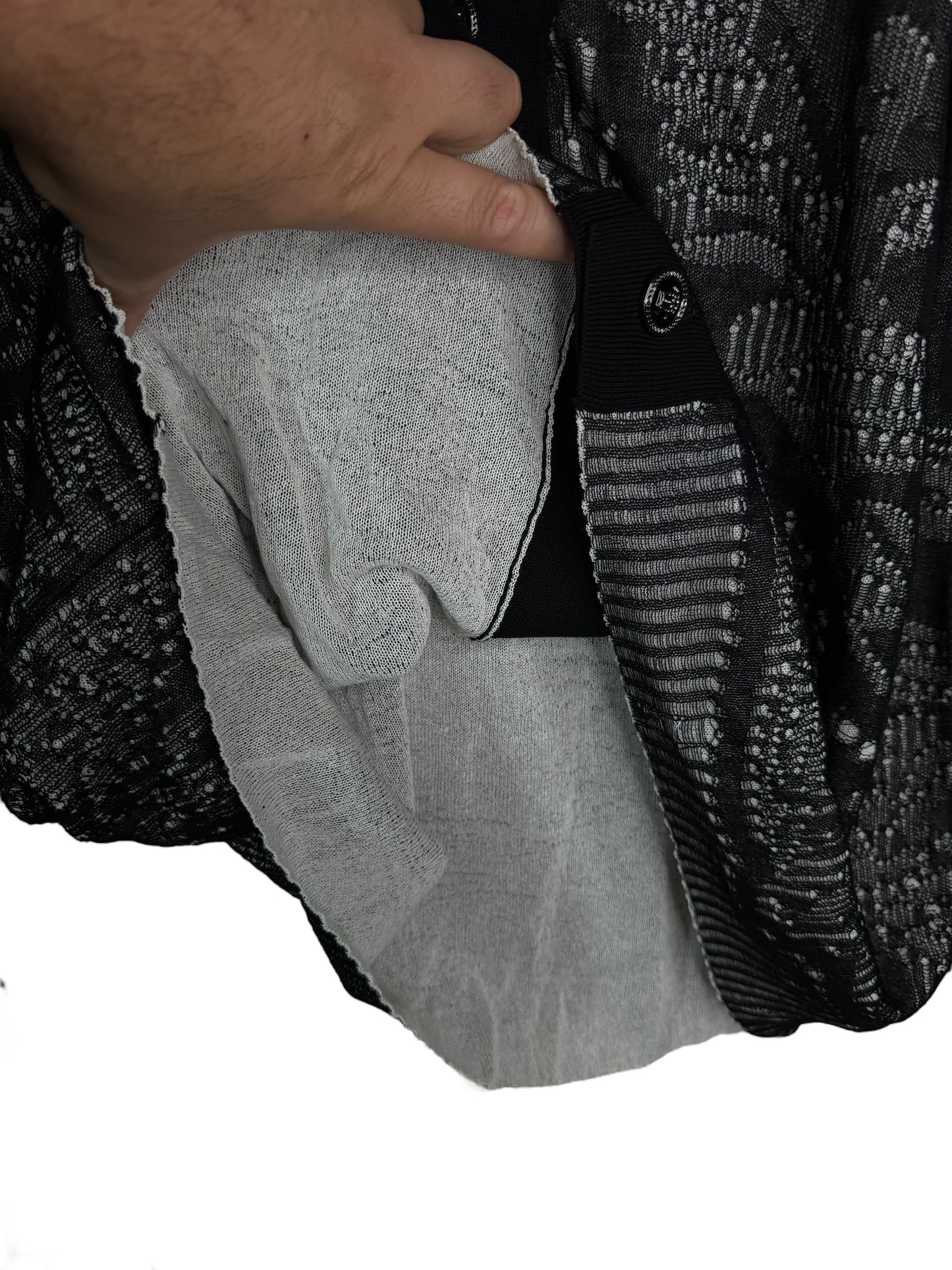 Cardigan Versace nero in cotone traforato lavorazione a punti caduti