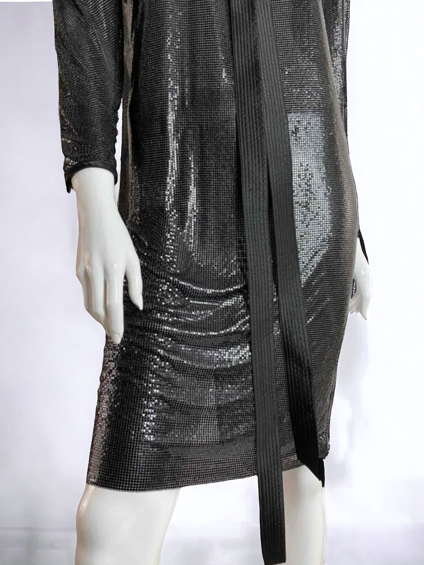 Gianni Versace abito in maglia metallica