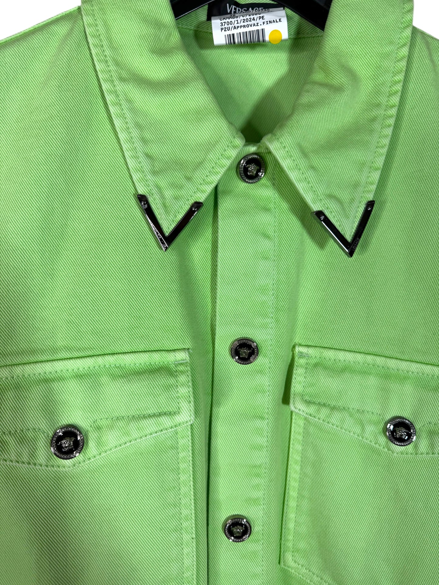 Camicia Giacca Versace in denim verde lime con dettagli metallici