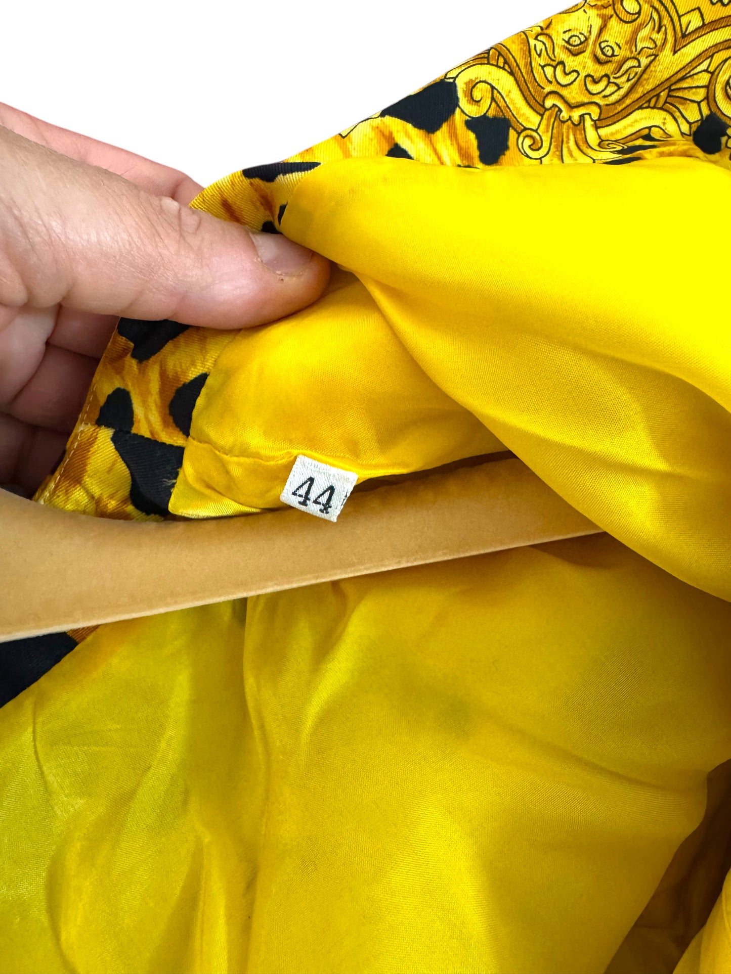 Completo vintage Istante by Gianni Versace anni ’90 – Giacca + Gonna con stampa barocca e animalier
