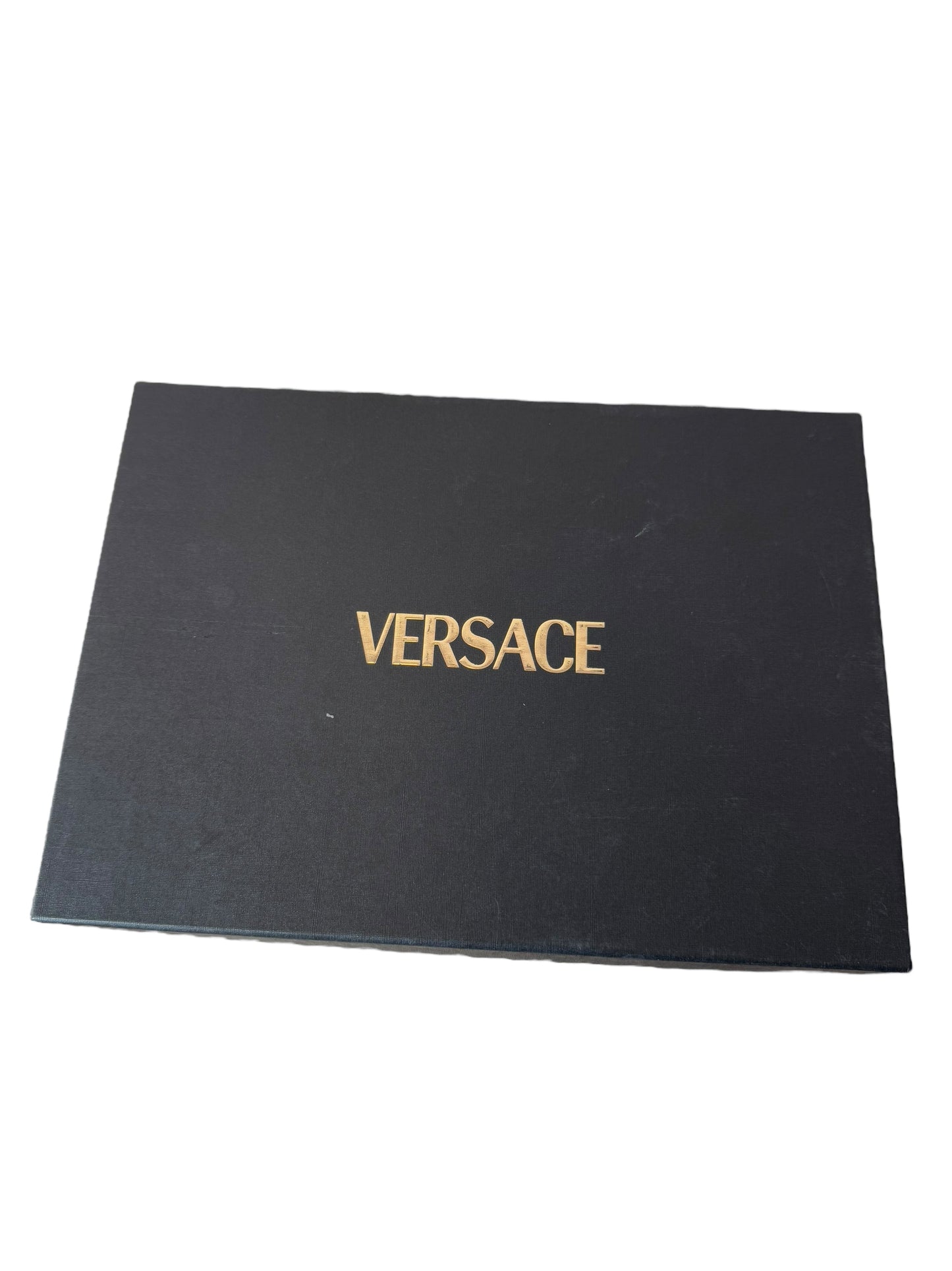 Versace Décolleté in Raso Nero con Plateau e Tacco a Spillo – Medusa Charm