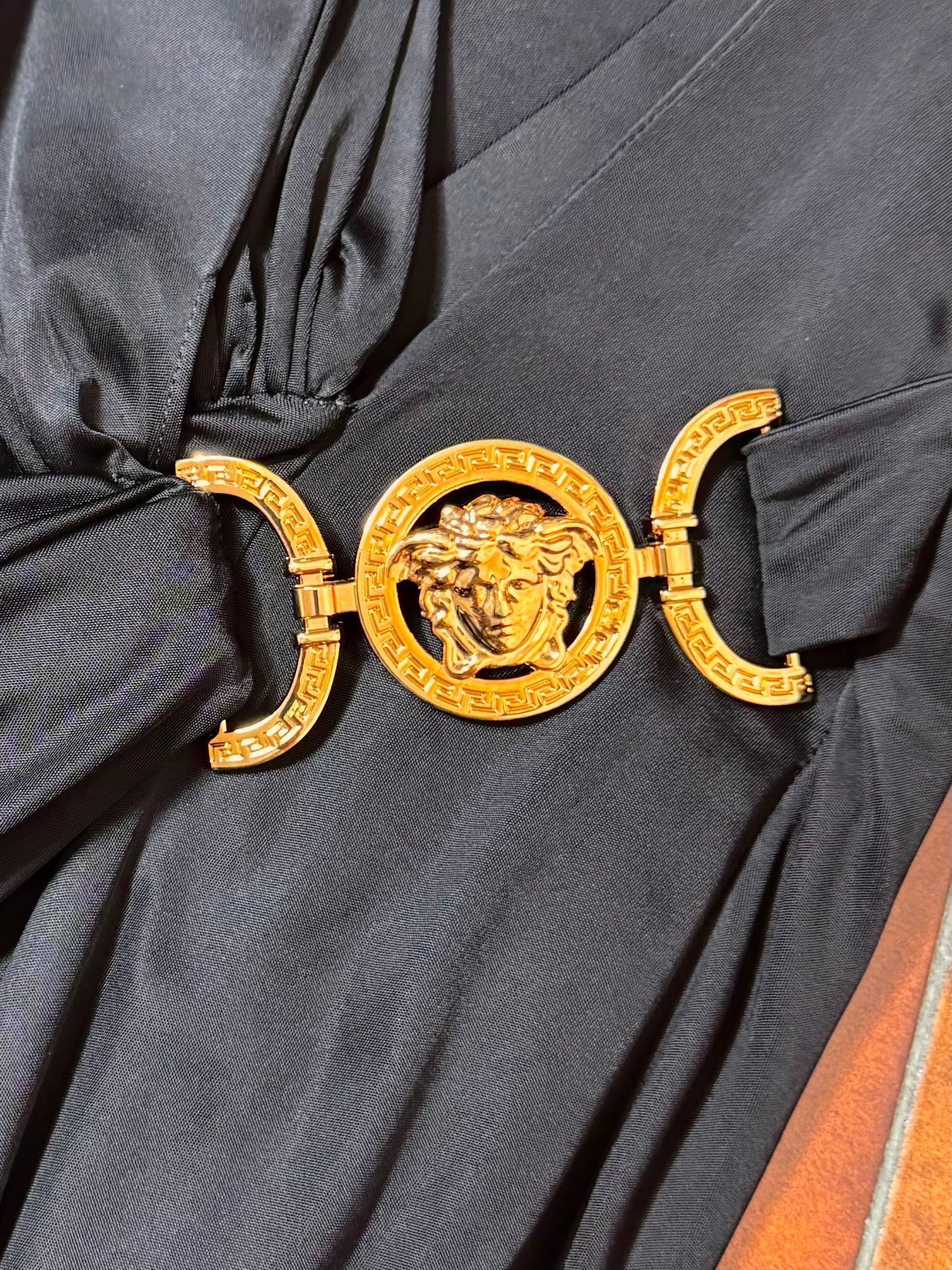 Abito Versace Nero Medusa Draped Jersey Made in Italy — foto 11