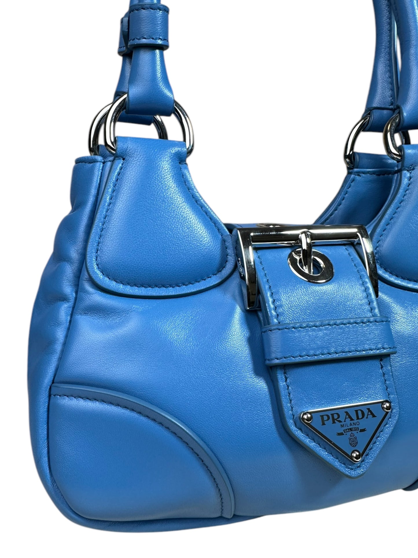 Prada Re edition in pelle