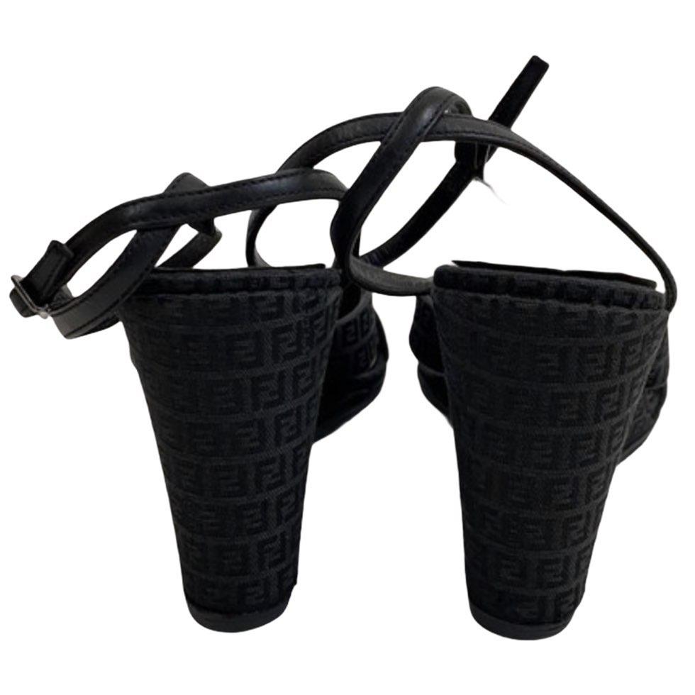 Fendi sandali FF monogram nero freeshipping - BEATBOX COLLECTION