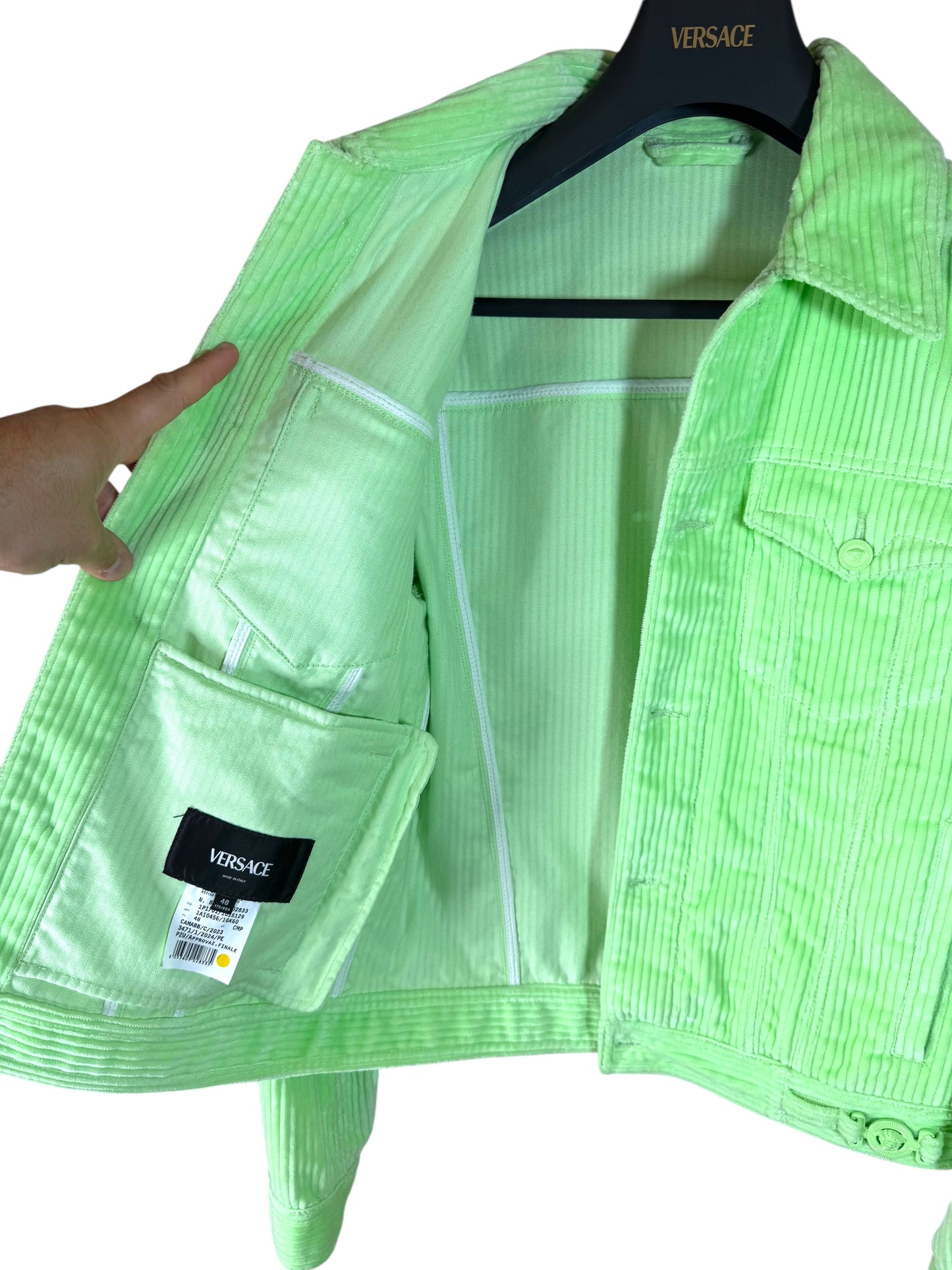 Versace completo giacca e pantaloni in velluto a coste verde lime Made In Italy.