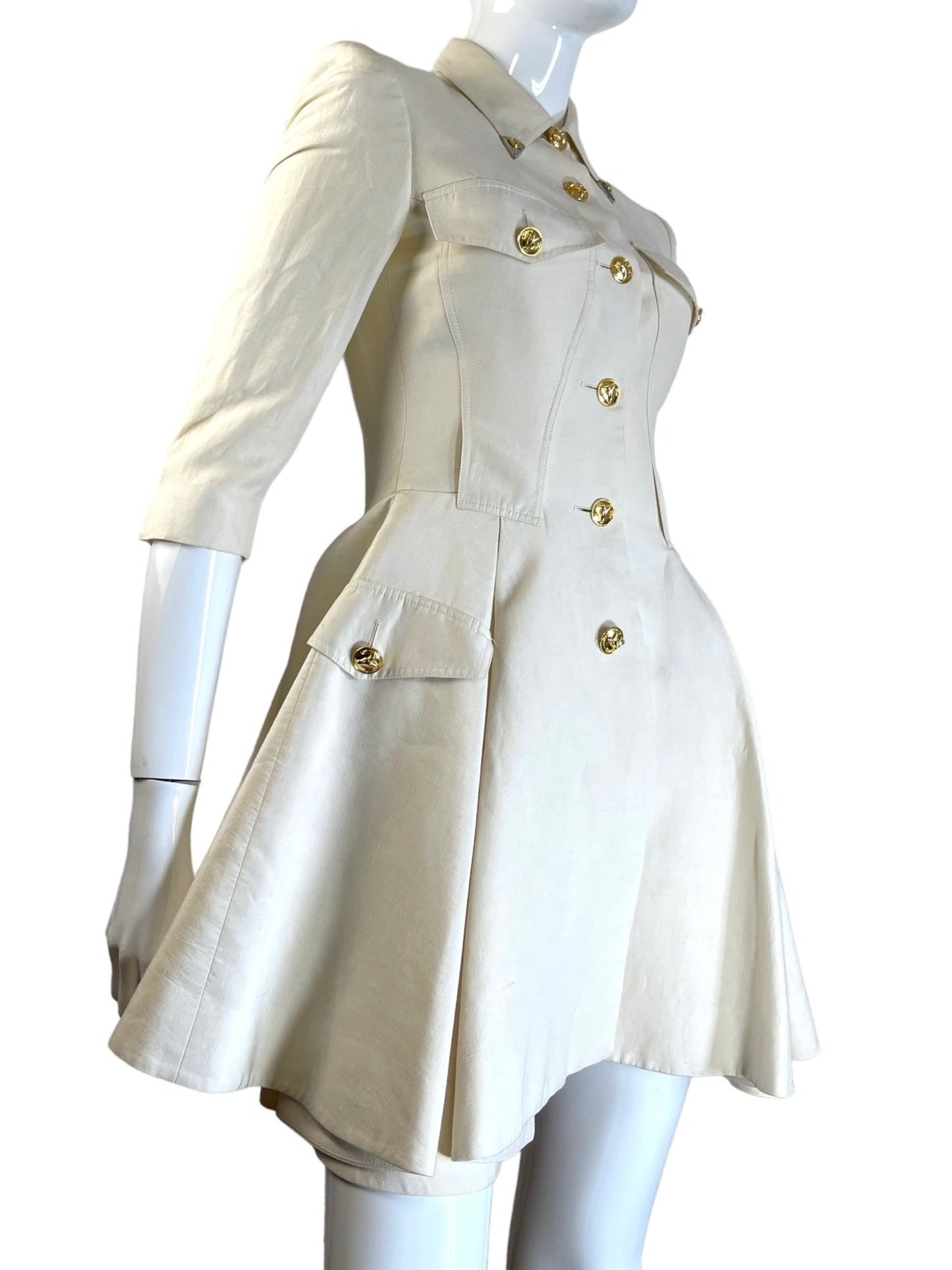 Istante abito blazer vintage panna con bottoni gioiello — foto 7
