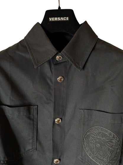 Camicia overshirt Versace nera con logo Medusa ricamato – Taglia 50.