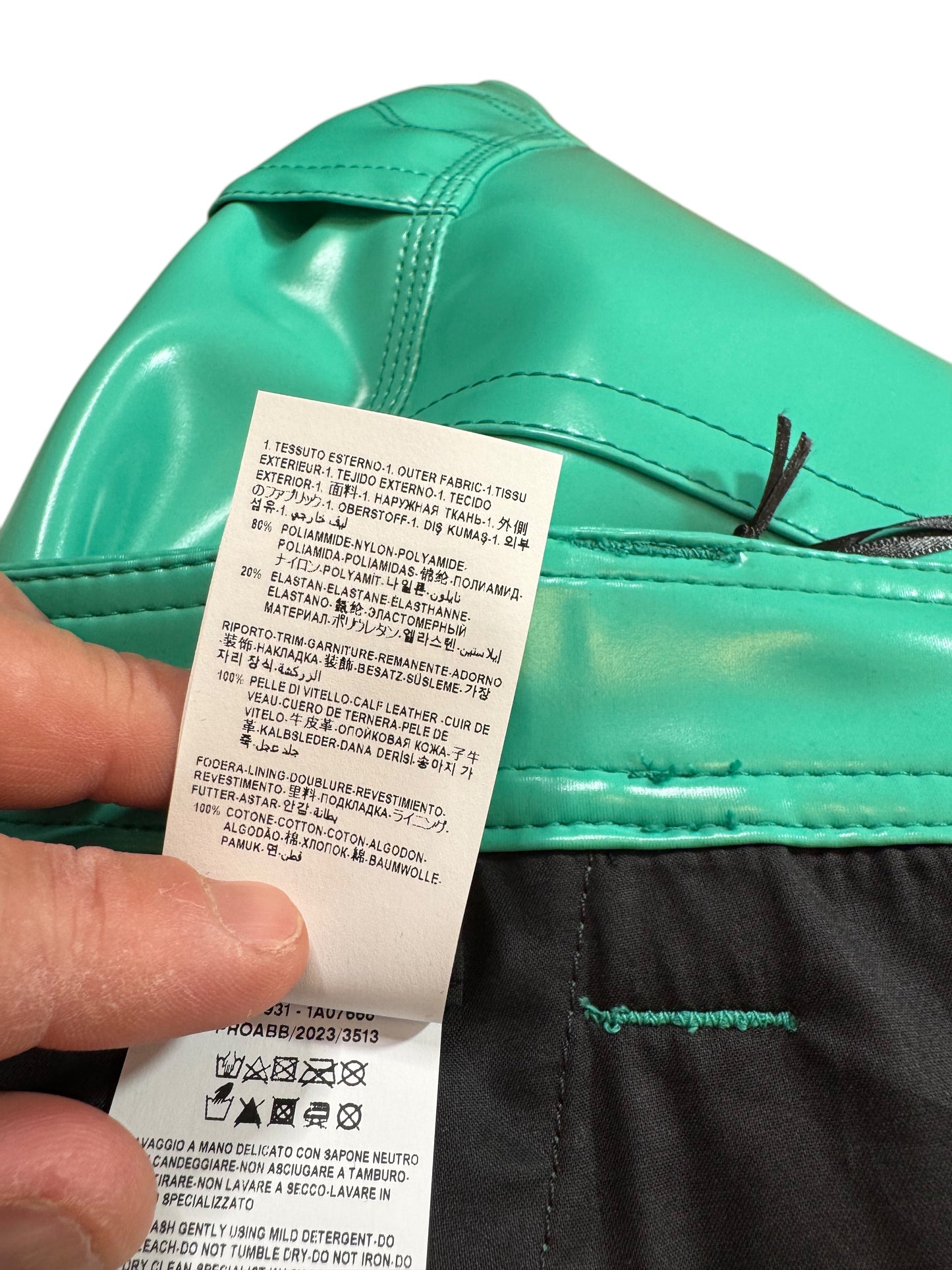 Versace Shorts Uomo Verde Acqua – Materiale Gommato – Taglia 52