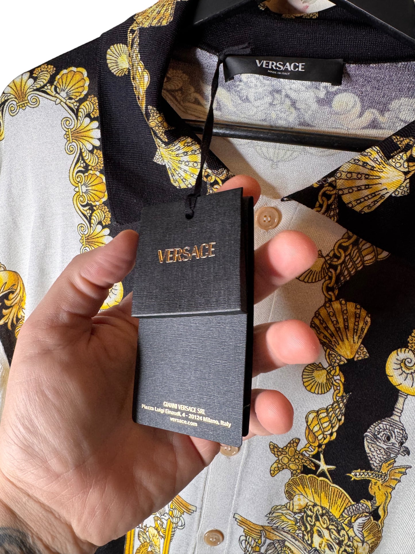 Camicia Versace in seta a maglia stampa barocca marina Made in Italy