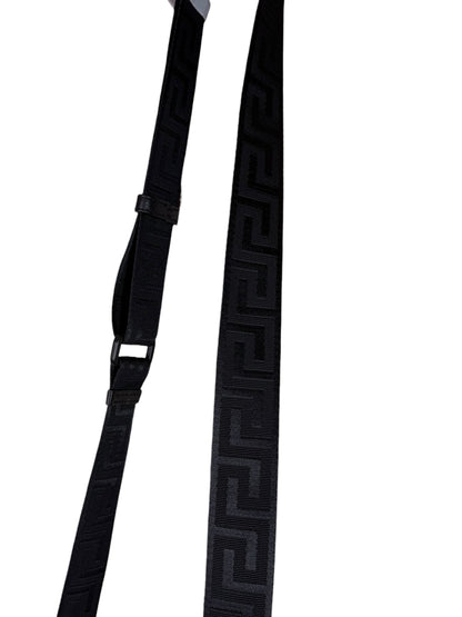 Borsa a tracolla Versace in pelle nera con Medusa dorata