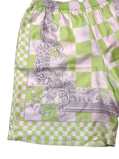 Shorts Versace in seta stampata verde, nuovi con cartellino, Made in Italy