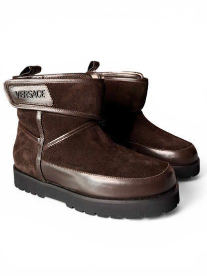 Stivaletti Versace in crosta e vitello ebano con interno in shearling Tg 42 — foto 2