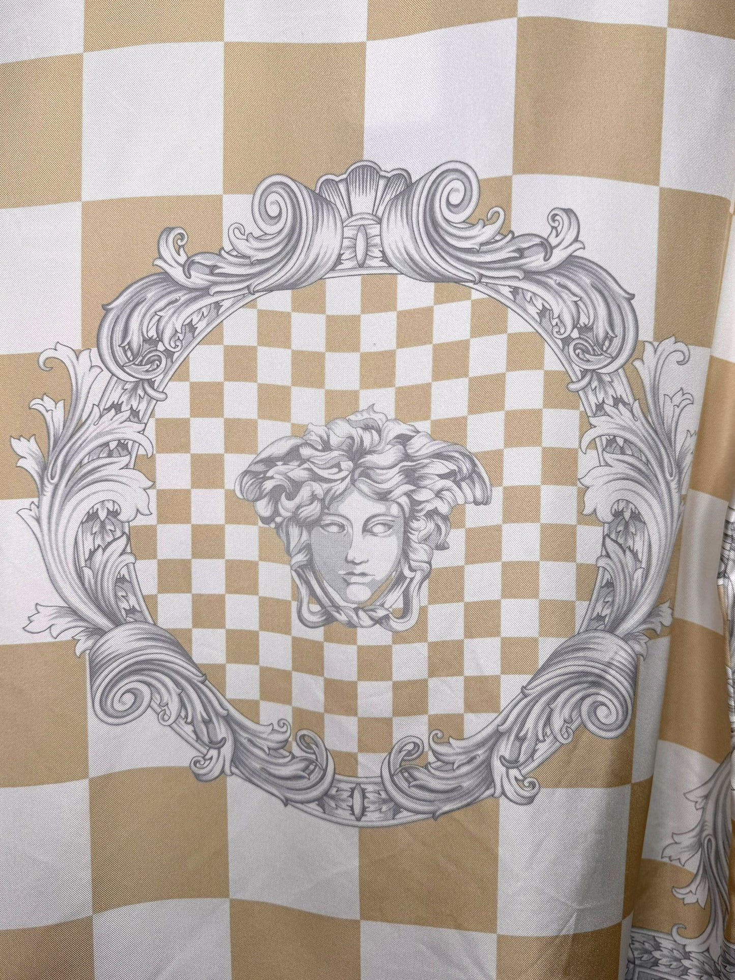 Camicia Versace in seta 100% motivo Medusa e scacchi Made in Italy (M)