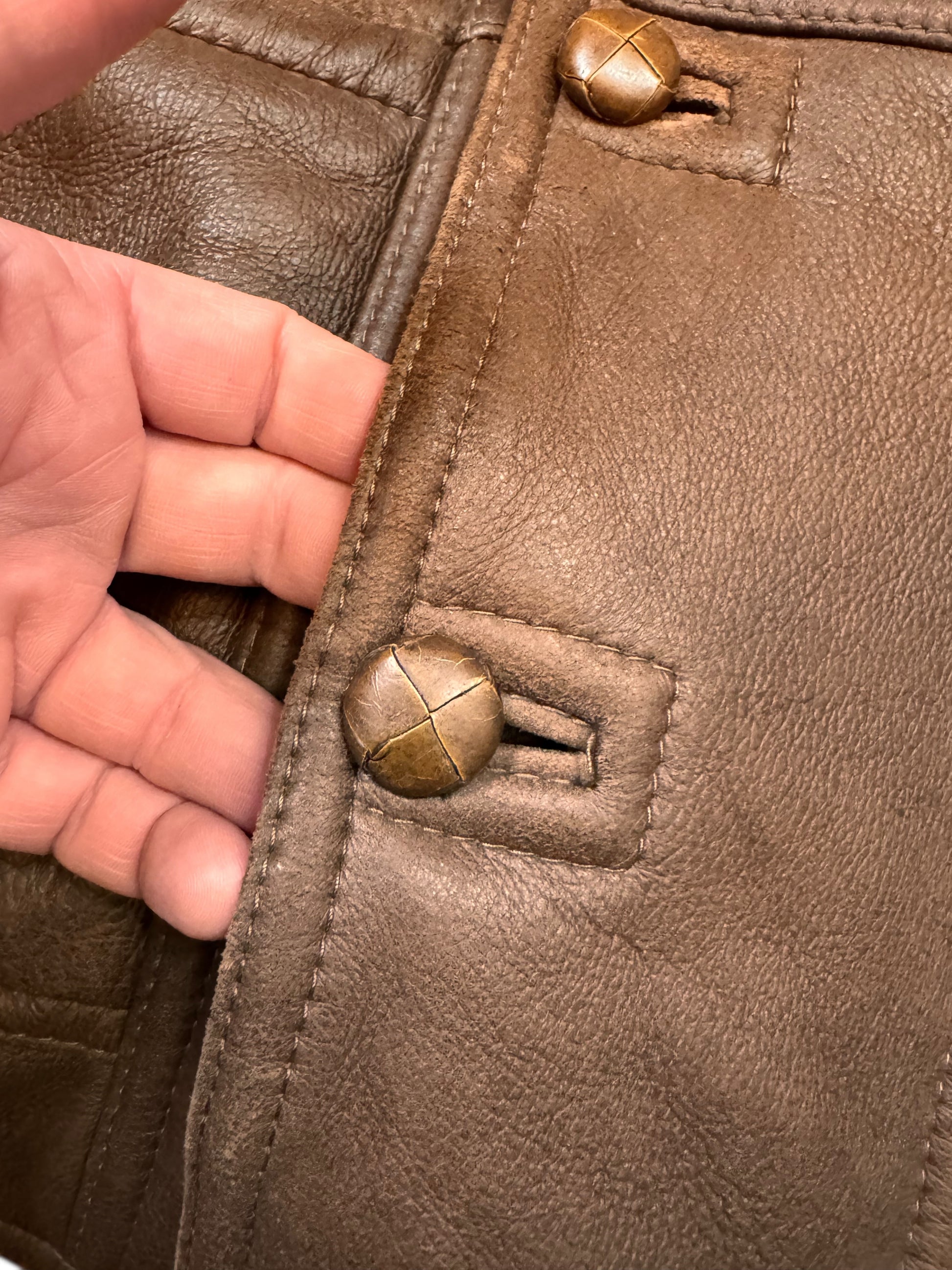 Giacca montone shearling vera pelle marrone vintage uomo — foto 6