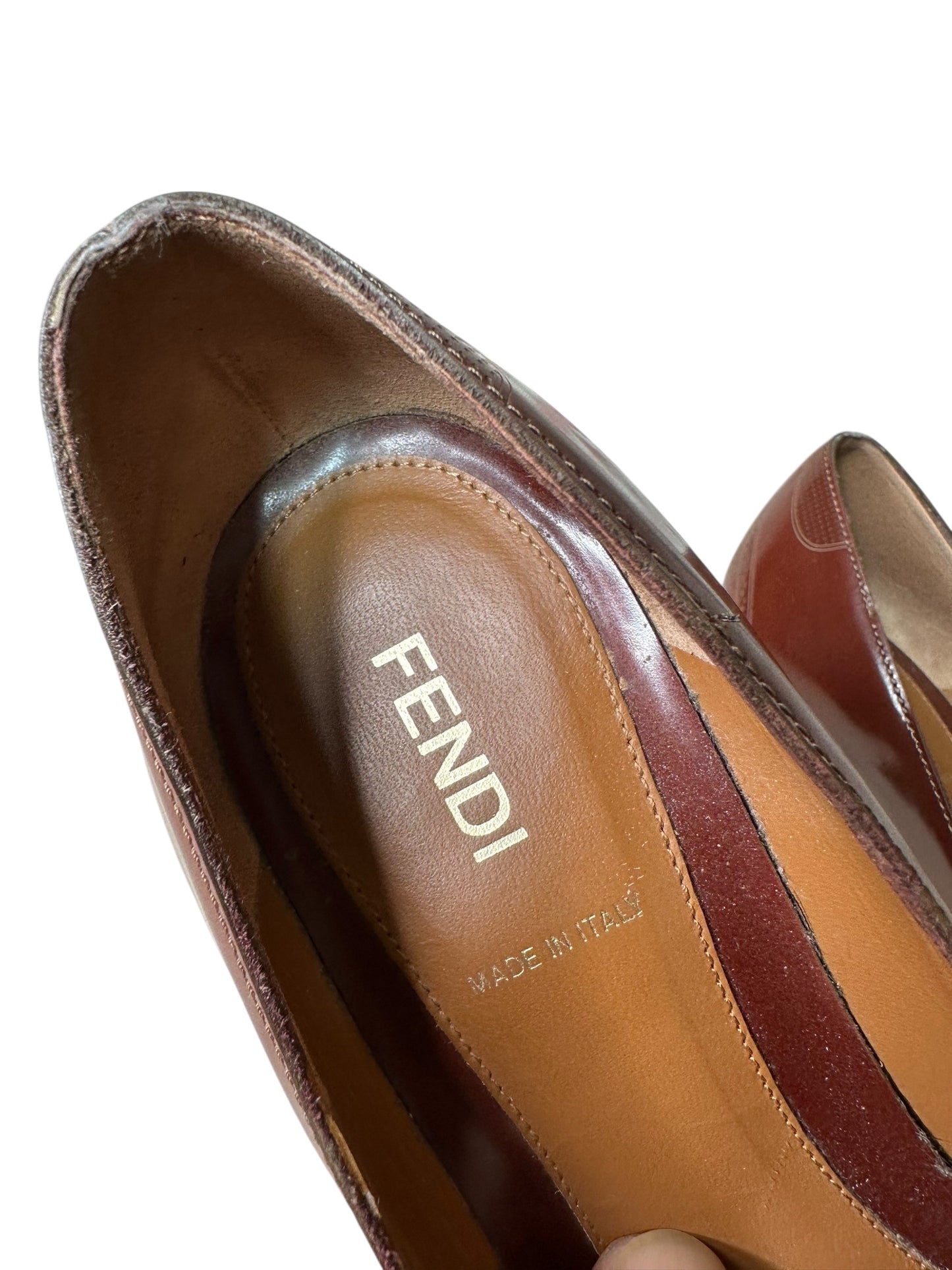 Fendi decolletè vintage in pelle (38)