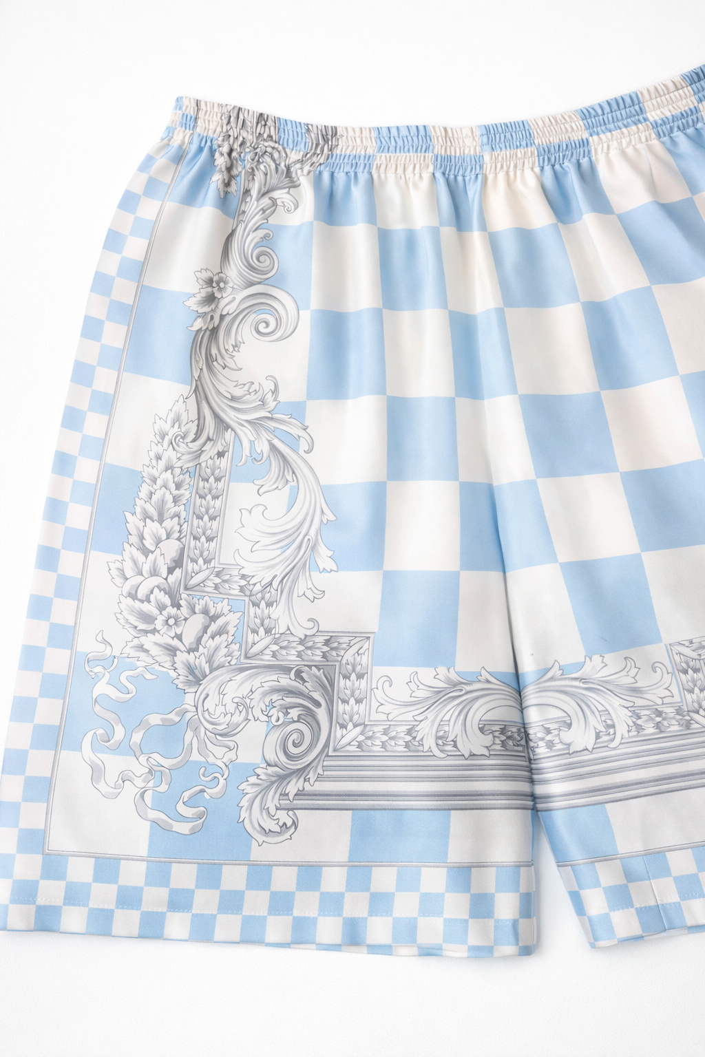 Shorts Versace in seta a quadri azzurri con cornice barocca - tg 56 — foto 2