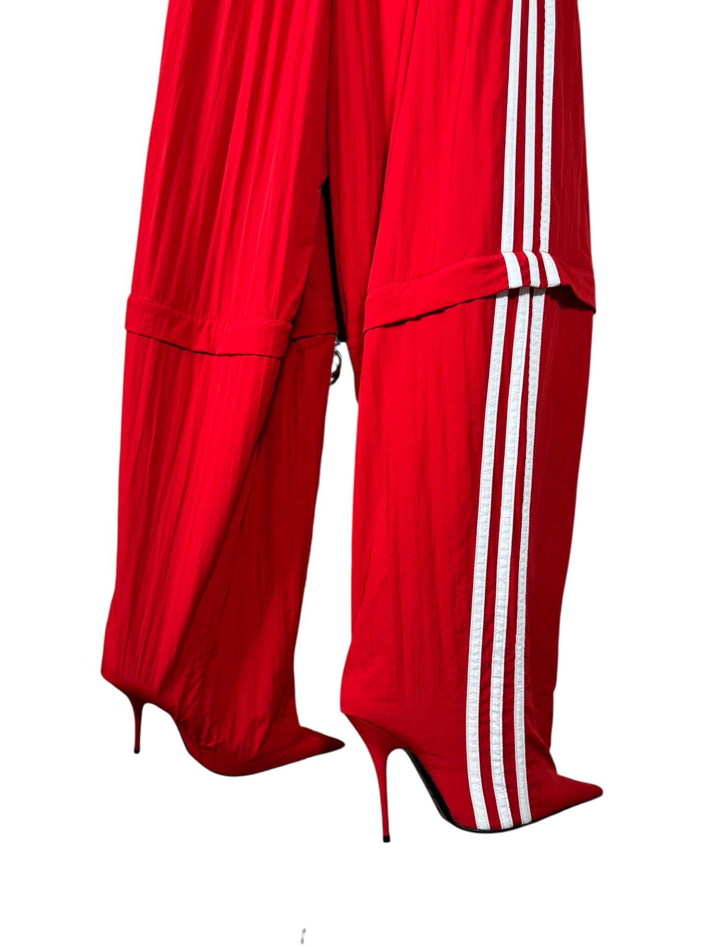 Pantaloni Balenciaga x Adidas rossi in nylon con stivale integrato – Taglia 36