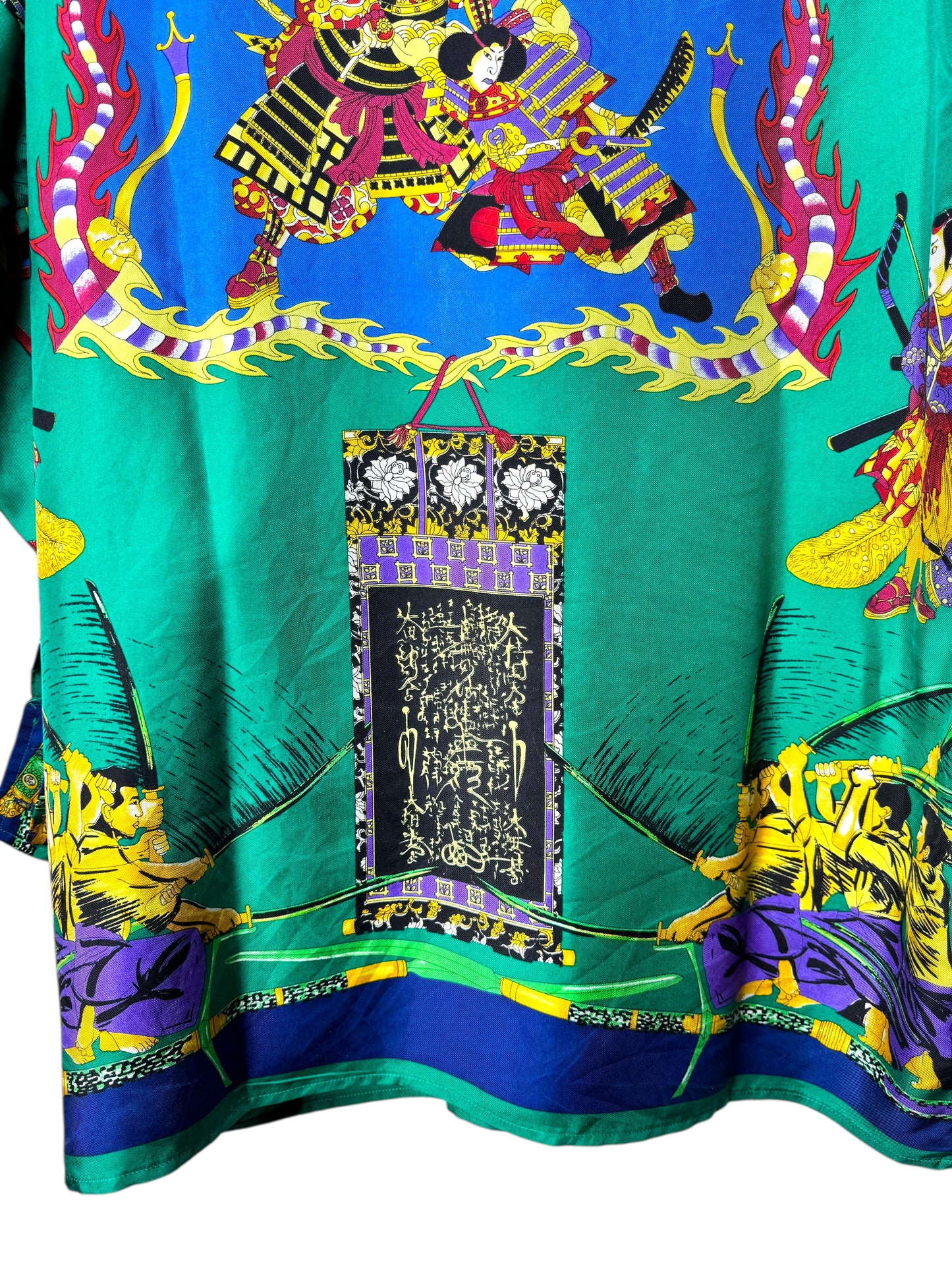 Camicia Gianni Versace Sport vintage in seta stampa Samurai – Made in Italy.