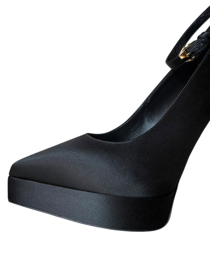Versace Décolleté in Raso Nero con Plateau e Tacco a Spillo – Medusa Charm