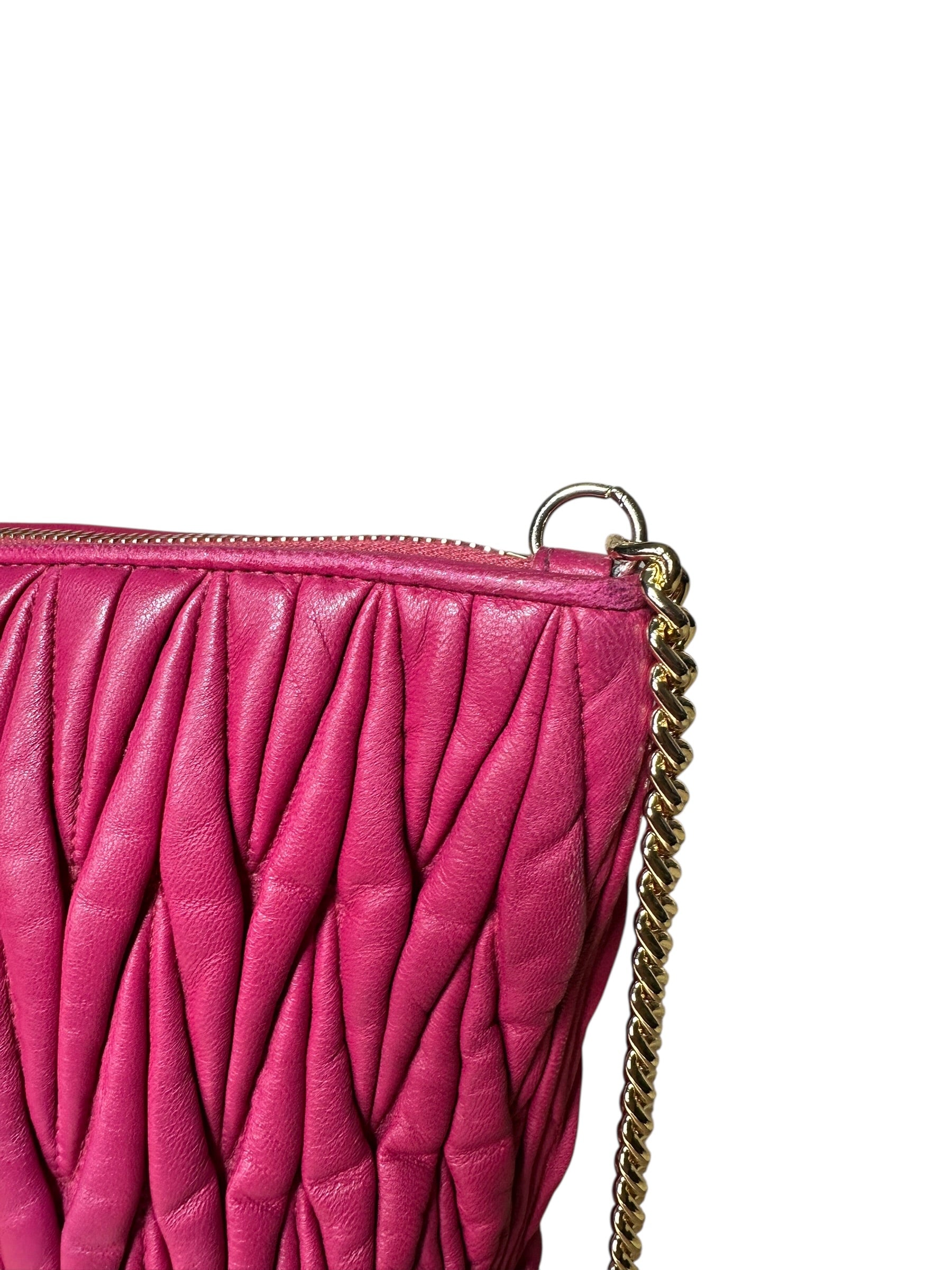 Miu Miu maxi pochette in pelle — foto 15