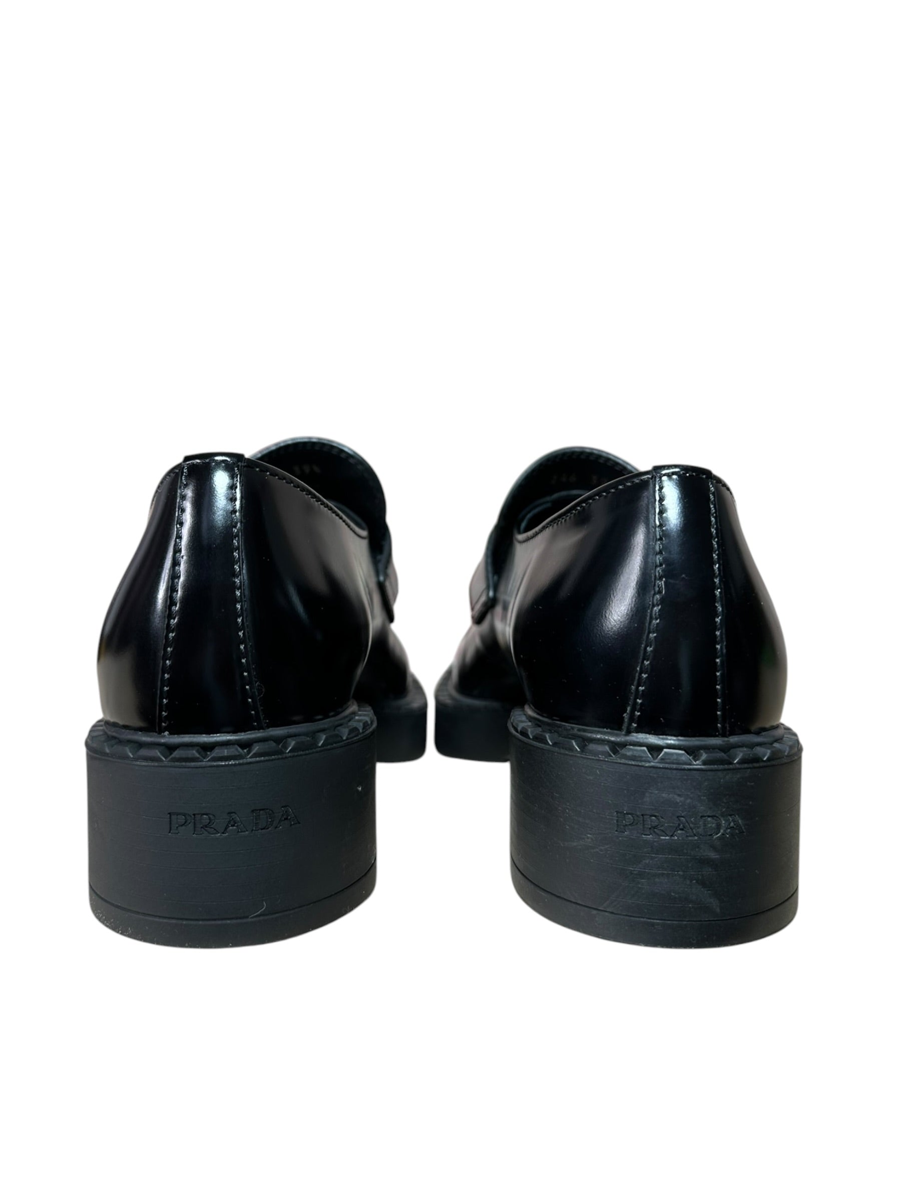 Prada mocassino bicolore — foto 4