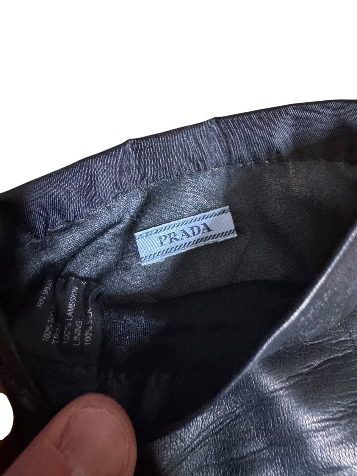 Guanti lunghi Prada in pelle e nylon neri con logo triangolo taglia 7½ — foto 4