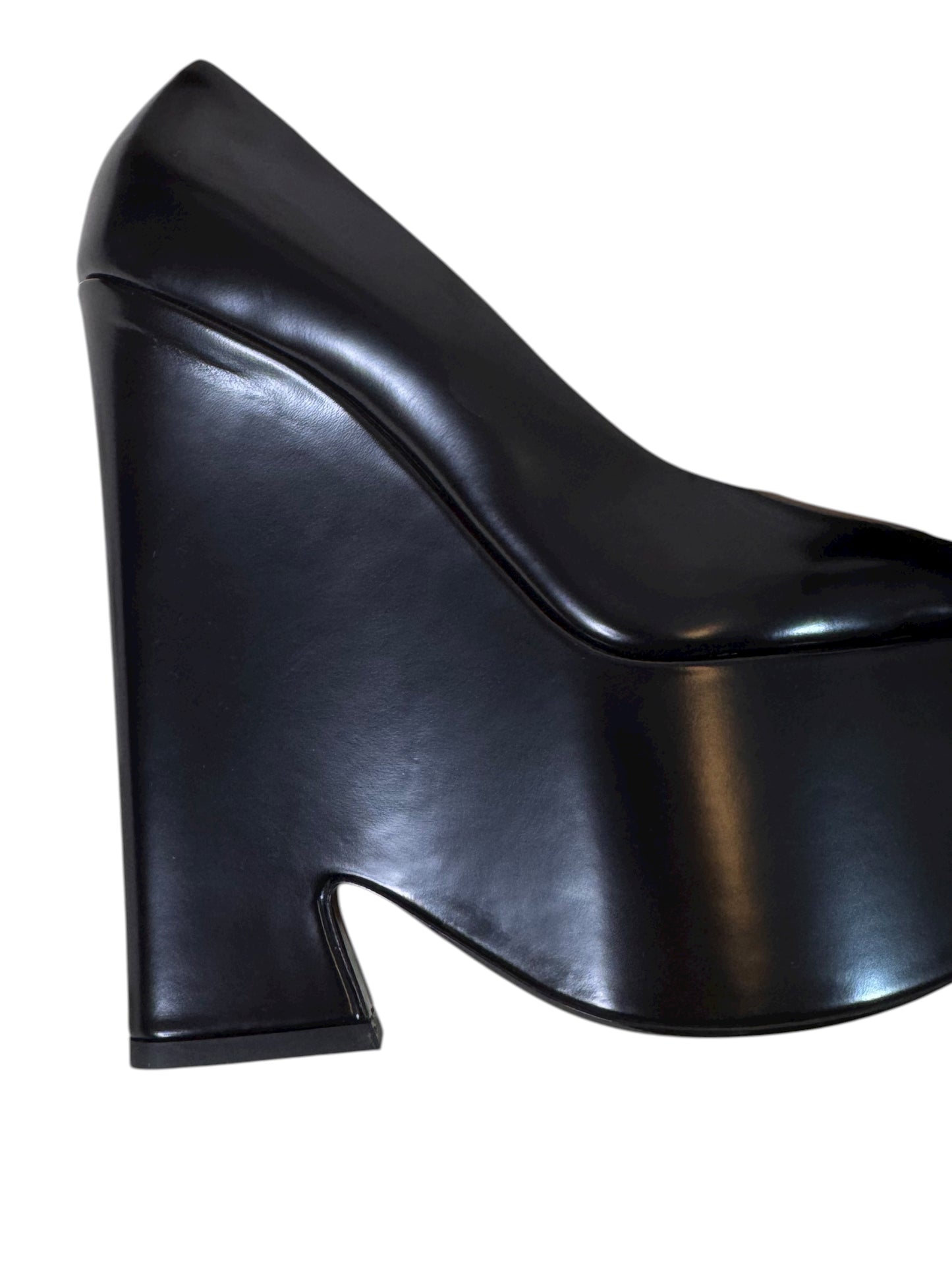 Versace Décolleté Platform in Vernice Nera – Made in Italy – Taglia 40