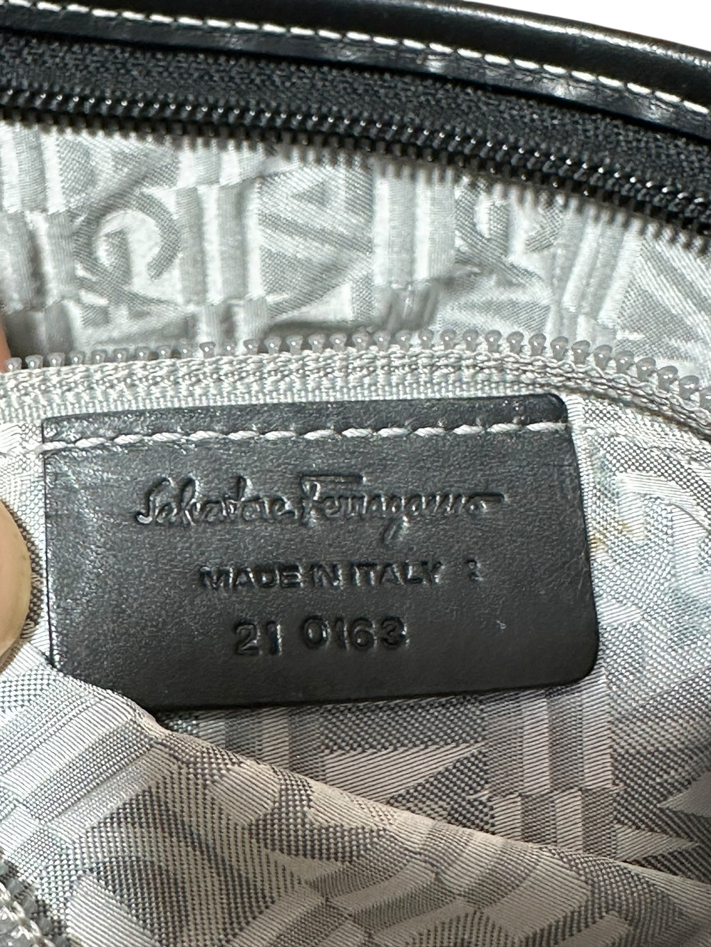 Salvatore Ferragamo borsa mini stampata — foto 19