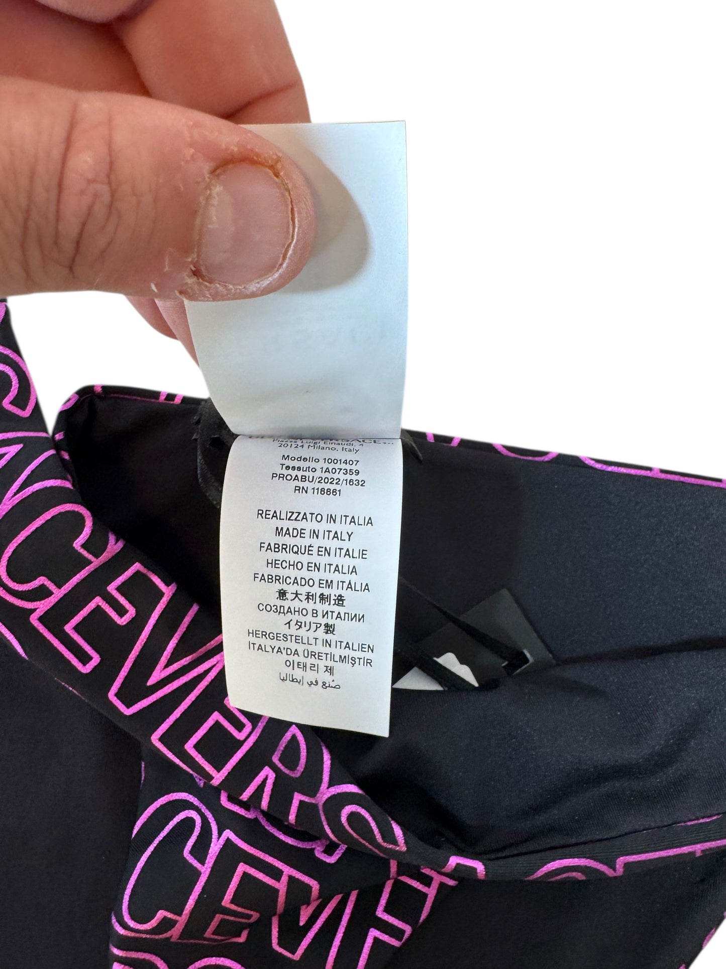 Slip bikini donna Versace nero con logo fucsia – Taglia 4 IT – Made in Italy