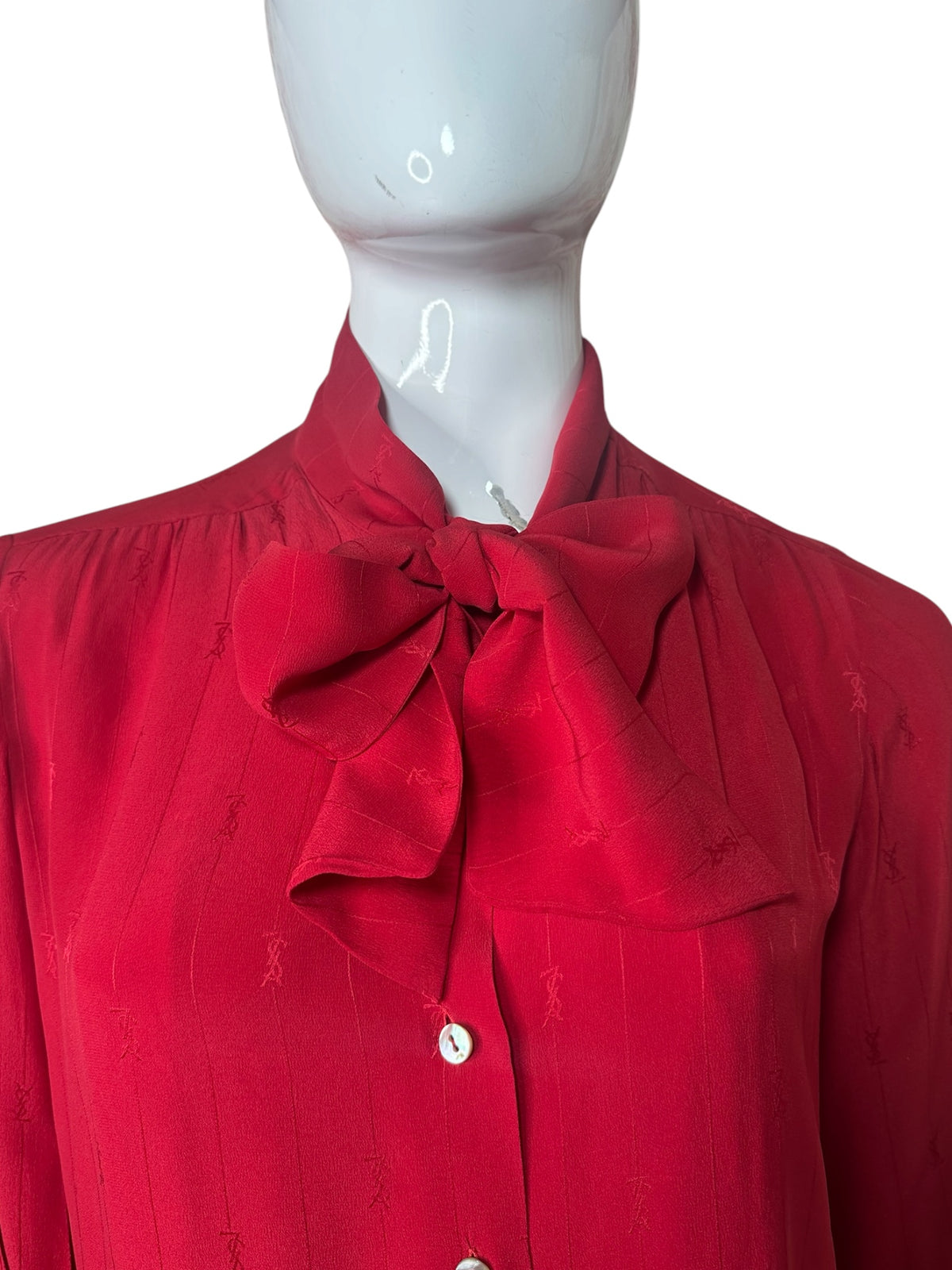 Yves Saint Laurent camicia vintage in seta — foto 3