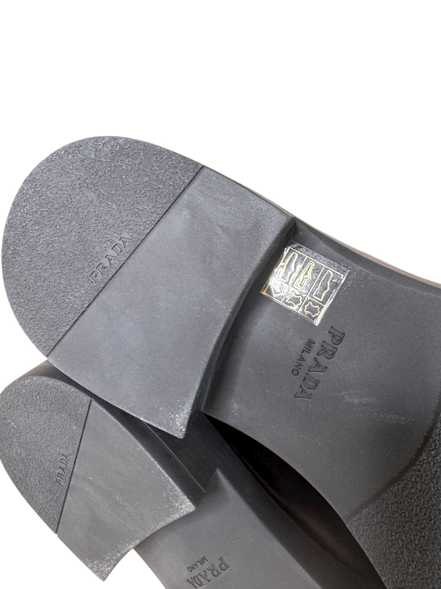 Prada Mocassini in pelle spazzolata nera – 42.5 IT