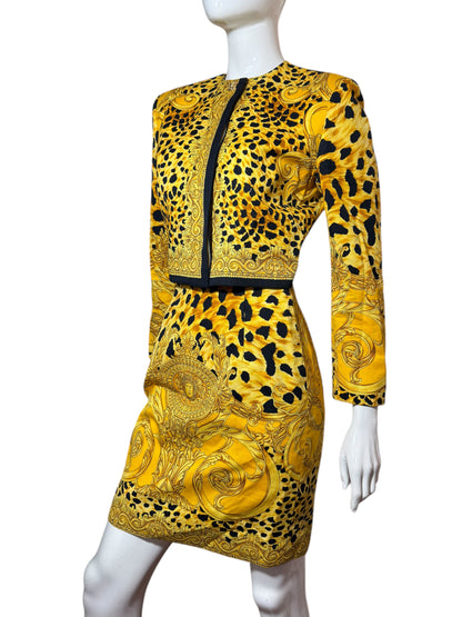 Completo vintage Istante by Gianni Versace anni ’90 – Giacca + Gonna con stampa barocca e animalier